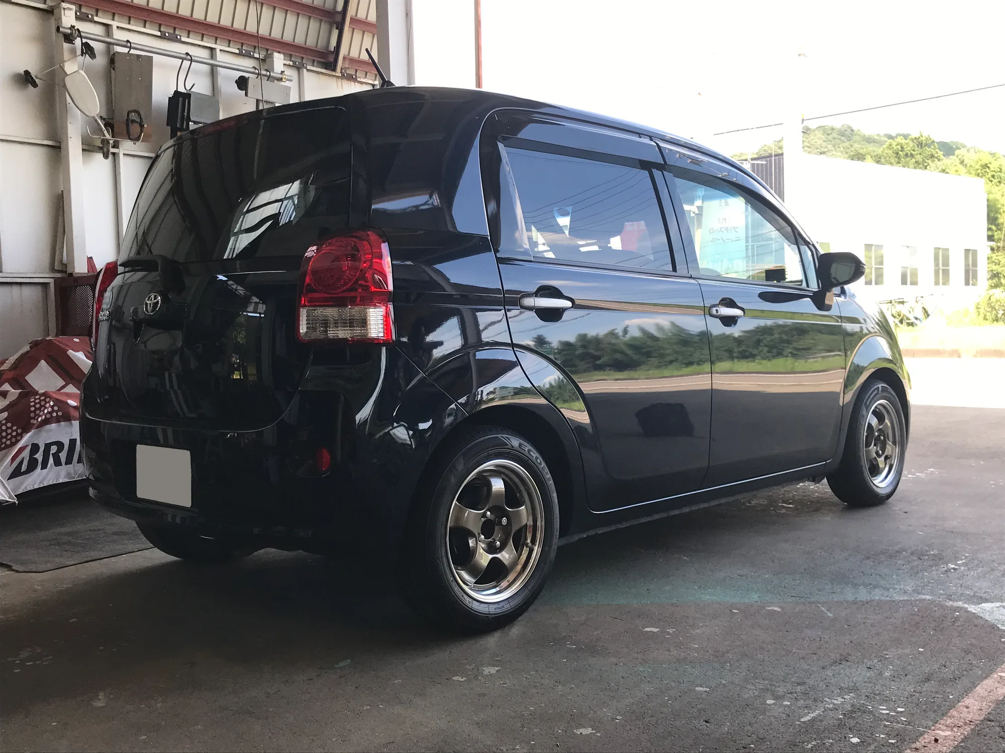Work Meister S1 2PIECE on Toyota Porte P10, photo 2