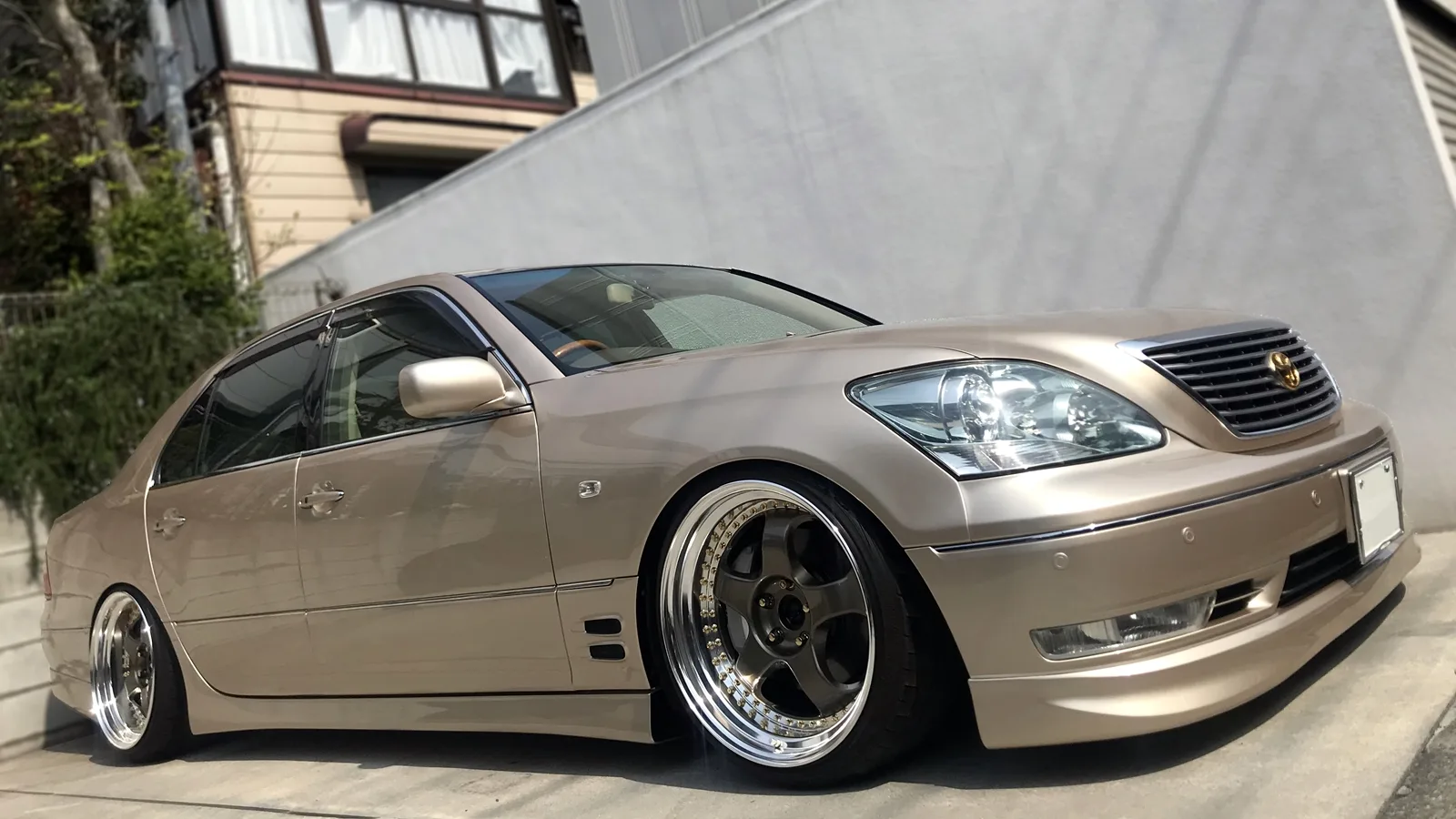 Work Meister S1 3P on Toyota Celsior XF30