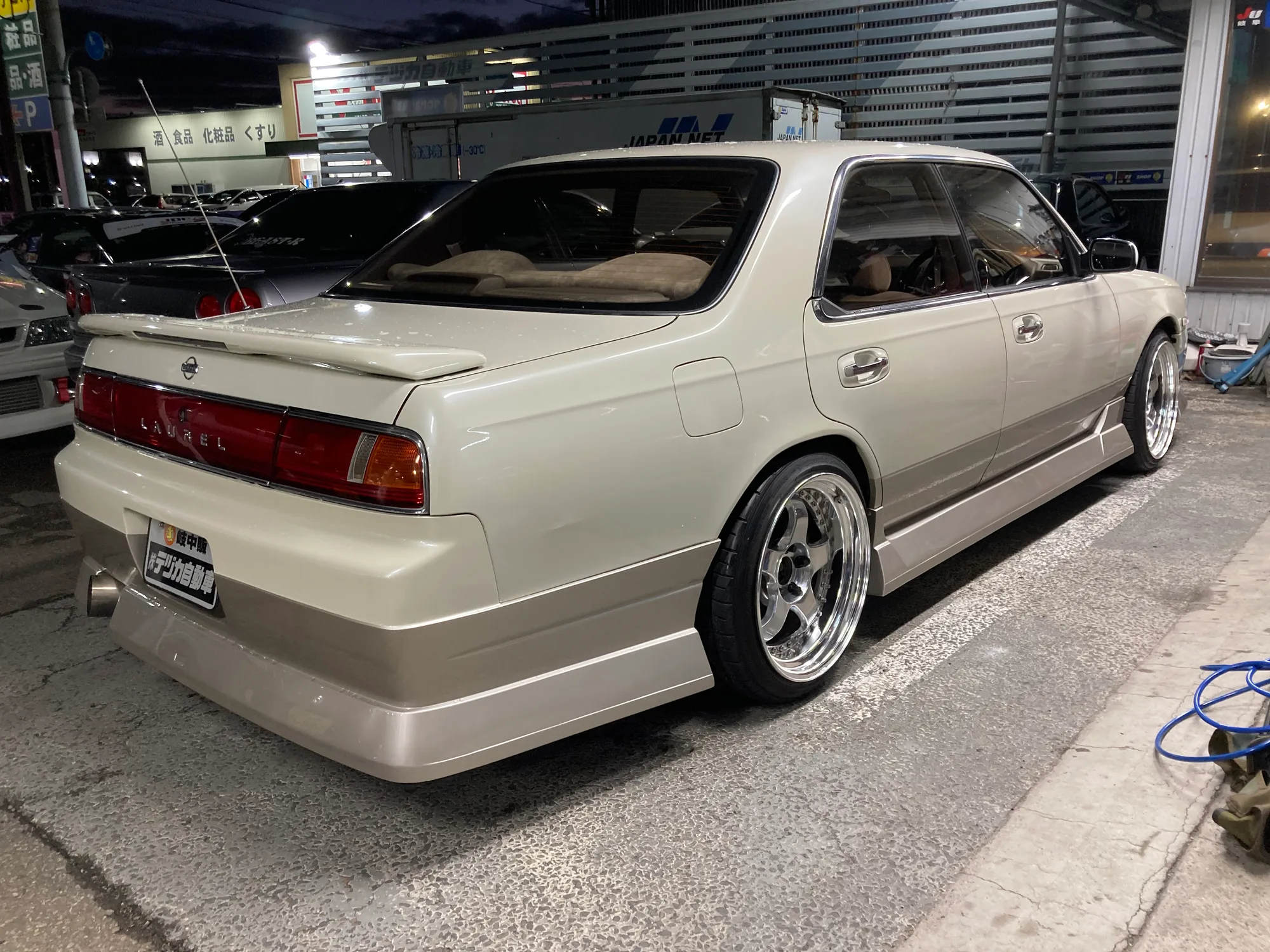 Work Meister S1 3P on Nissan Laurel C33