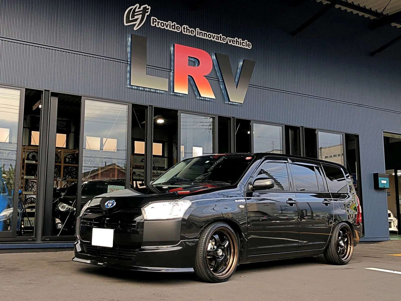 Work Meister S1R on Toyota Succeed P160