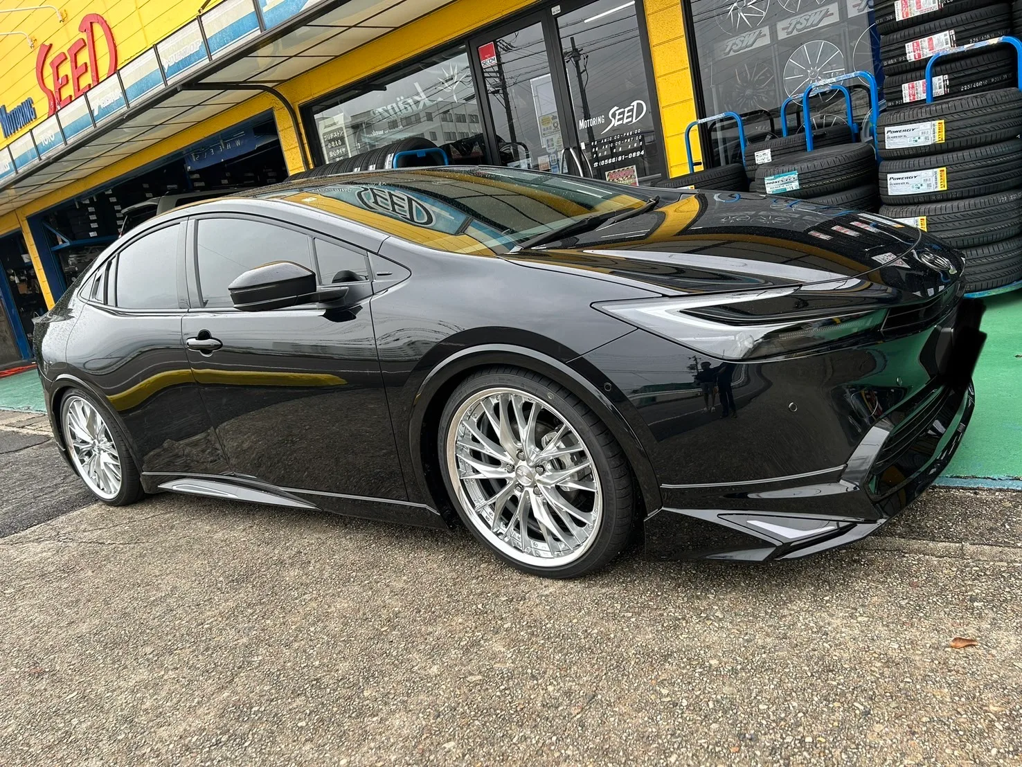 Work Schwert Brunnen on Toyota Prius XW50, photo 11