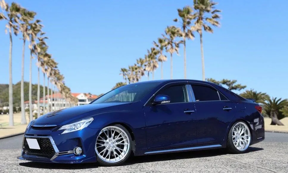 Work Schwert Brunnen on Toyota Mark X X130