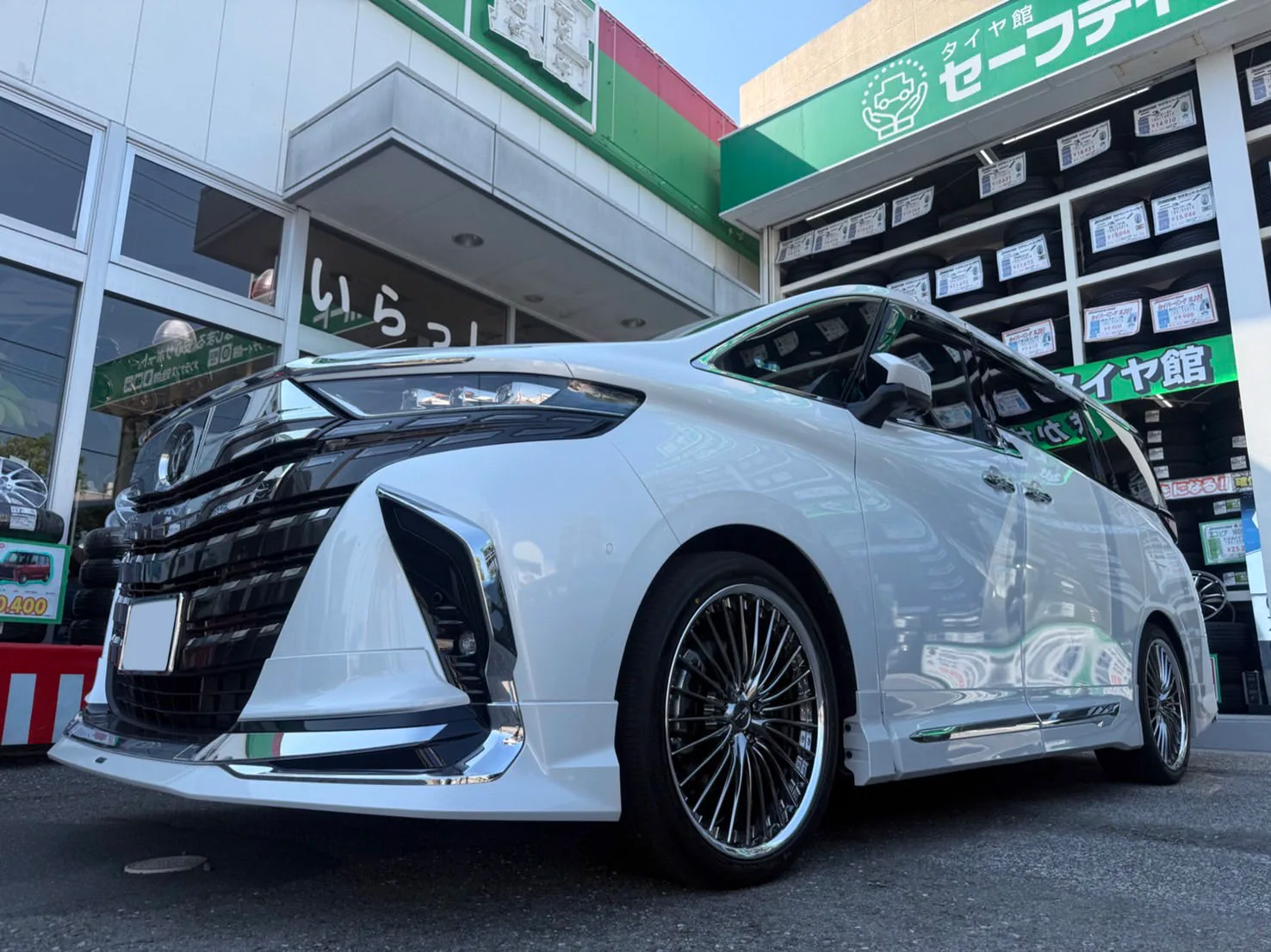 Work Schwert Glason on Toyota Vellfire AH40, photo 4
