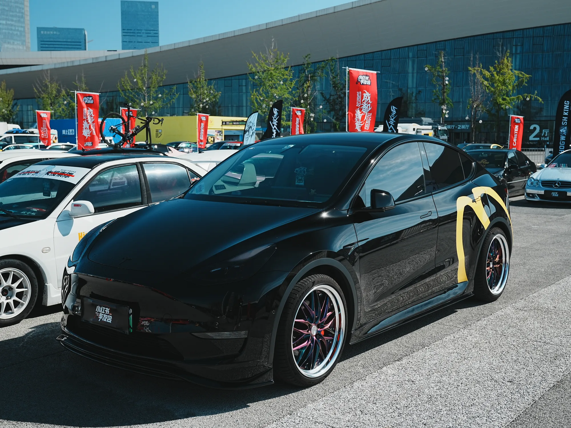 Work Schwert Quell on Tesla Model Y Original (2020-)