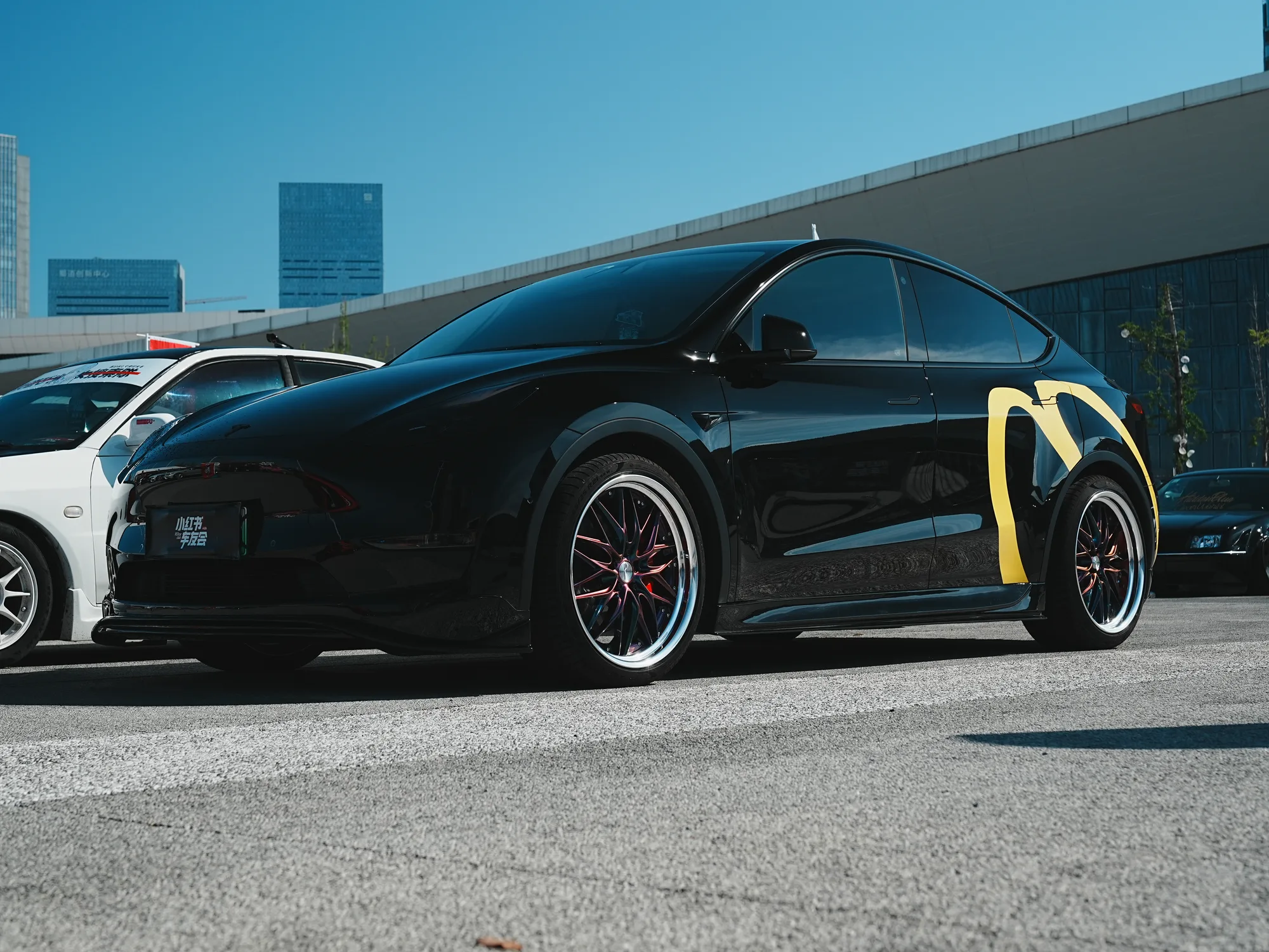 Work Schwert Quell on Tesla Model Y Original (2020-), photo 3