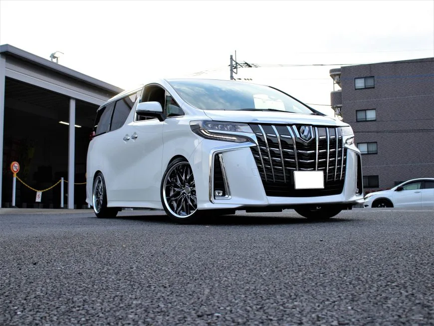 Work Schwert Quell on Toyota Vellfire AH30, photo 12
