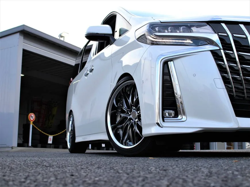 Work Schwert Quell on Toyota Vellfire AH30, photo 10