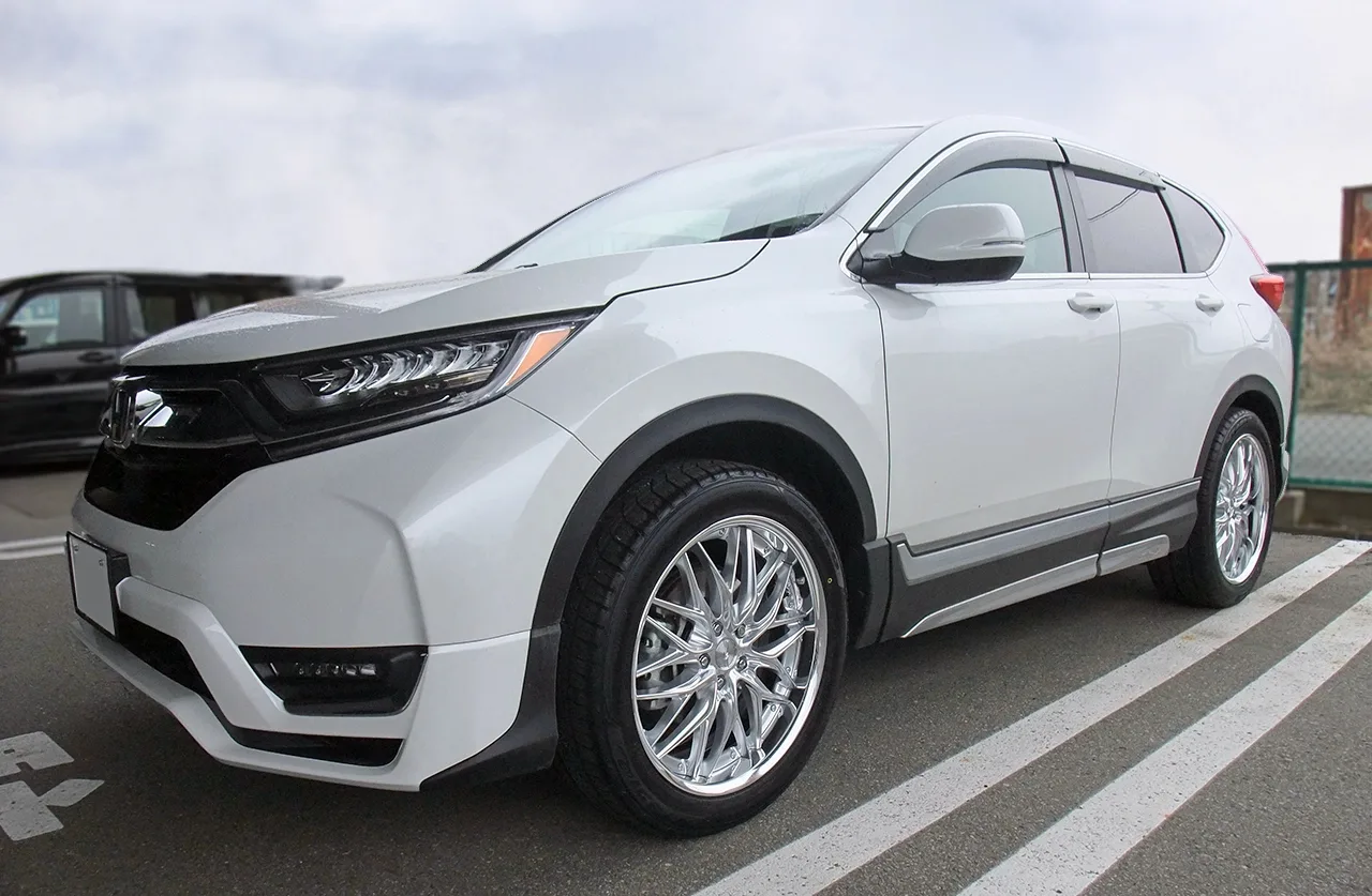 Work Schwert Quell on Honda CR-V 5th gen (RW/RT)