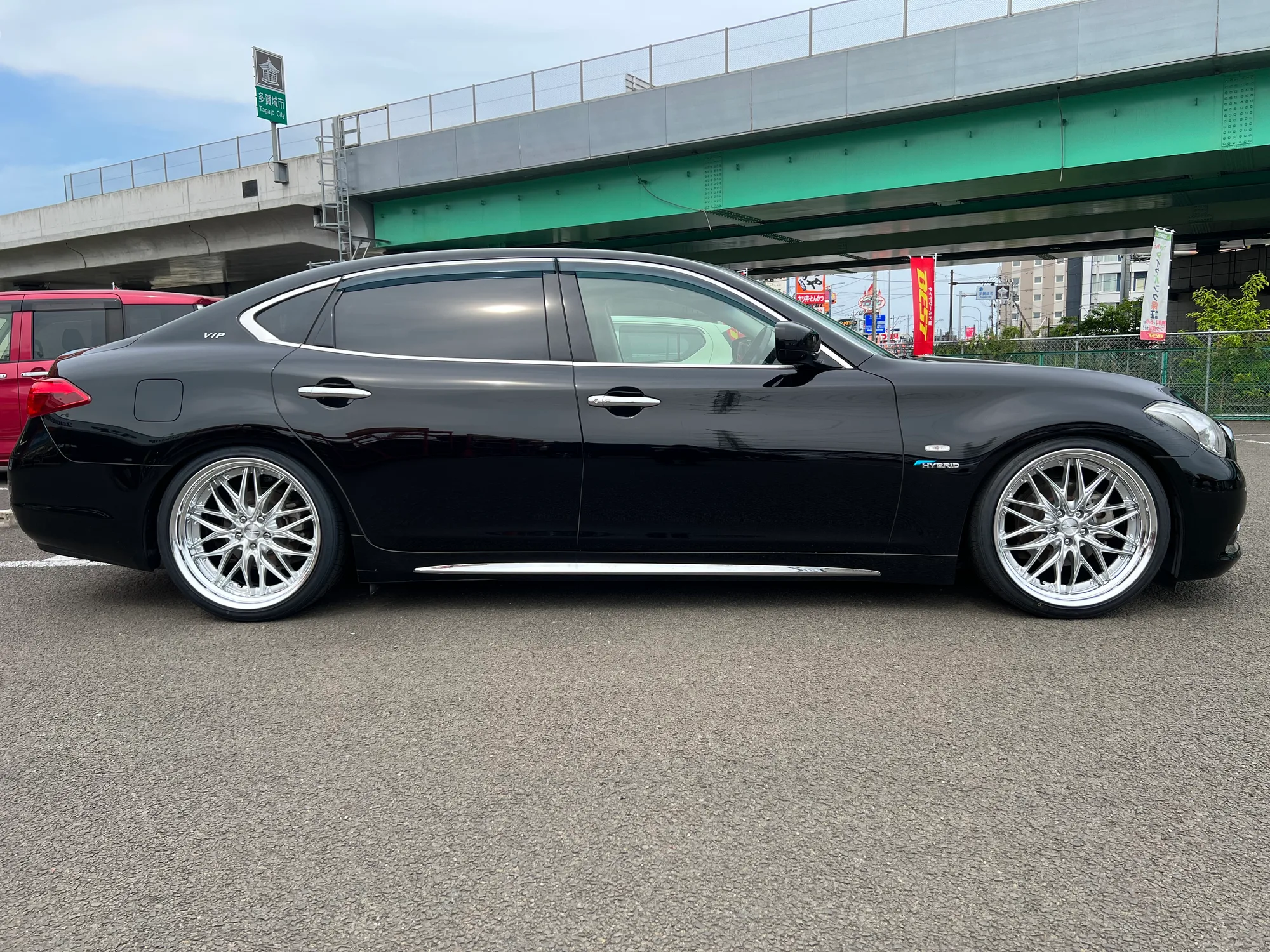 Work Schwert Quell on Nissan Cima HGY51