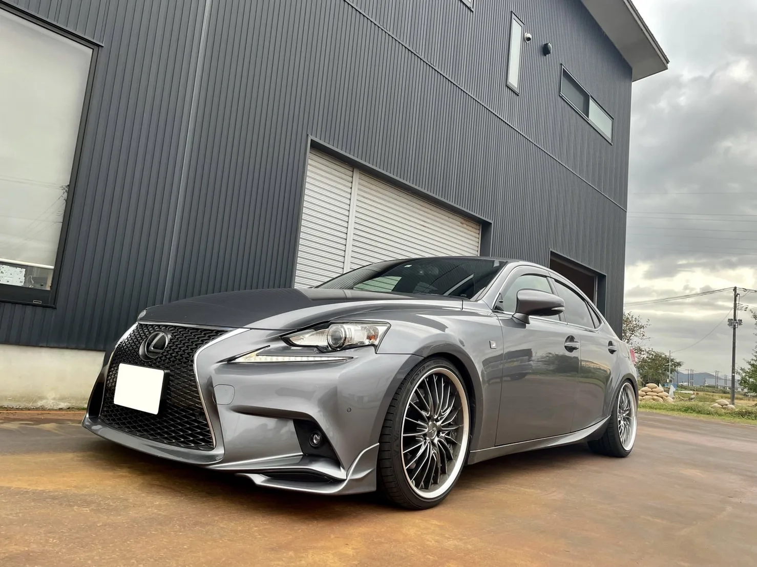 Work Schwert Regnitz on Lexus IS XE30