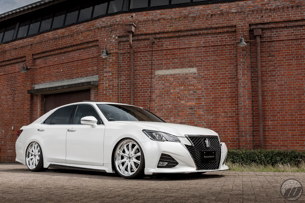 Work Schwert SC4 on Toyota Crown S210, photo 2