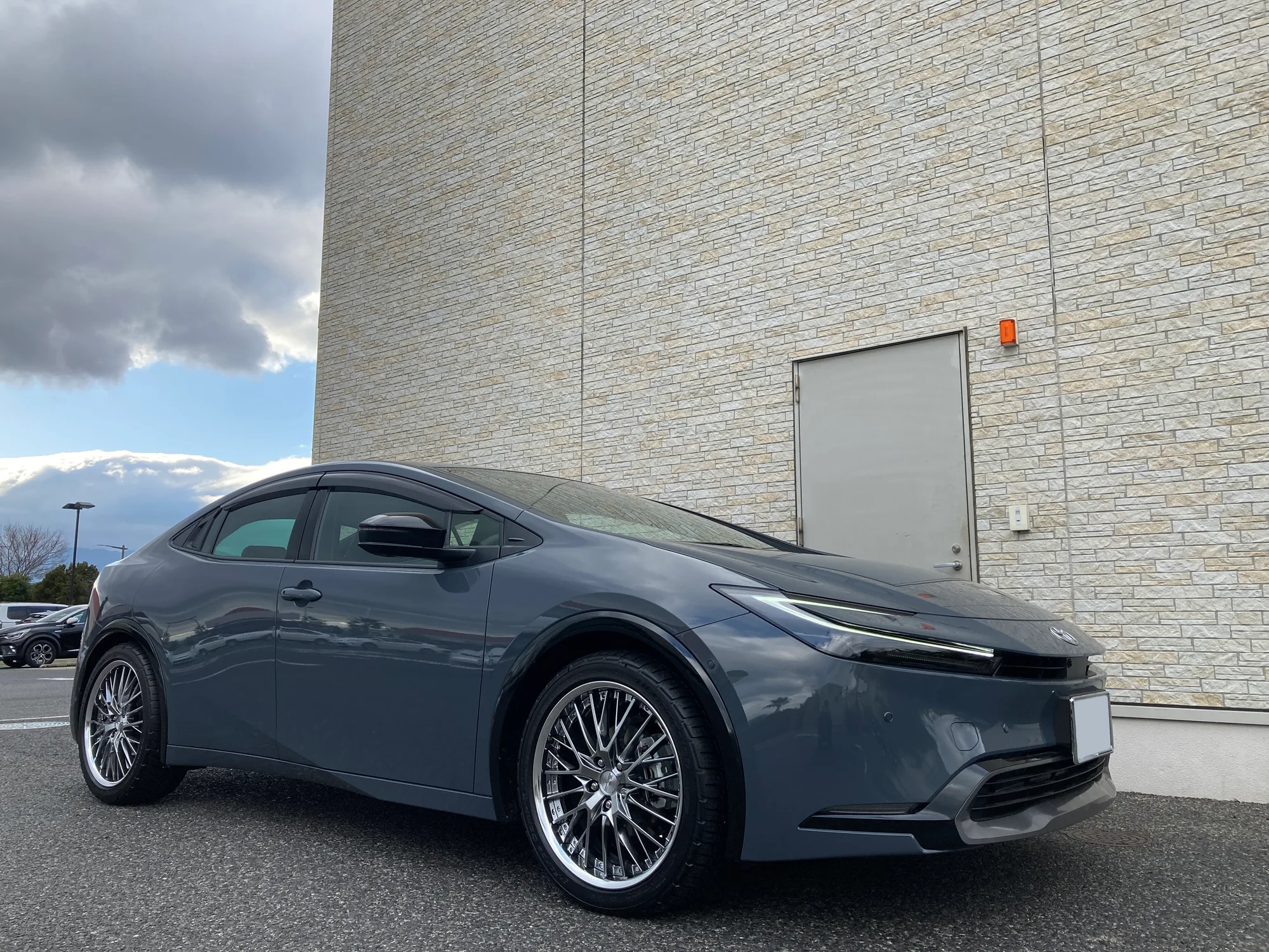 Work Schwert SG2 on Toyota Prius XW50, photo 3