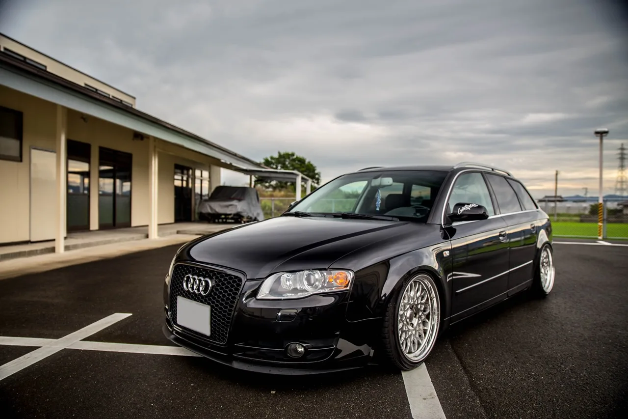 Work Seeker CX on Audi A4 B7