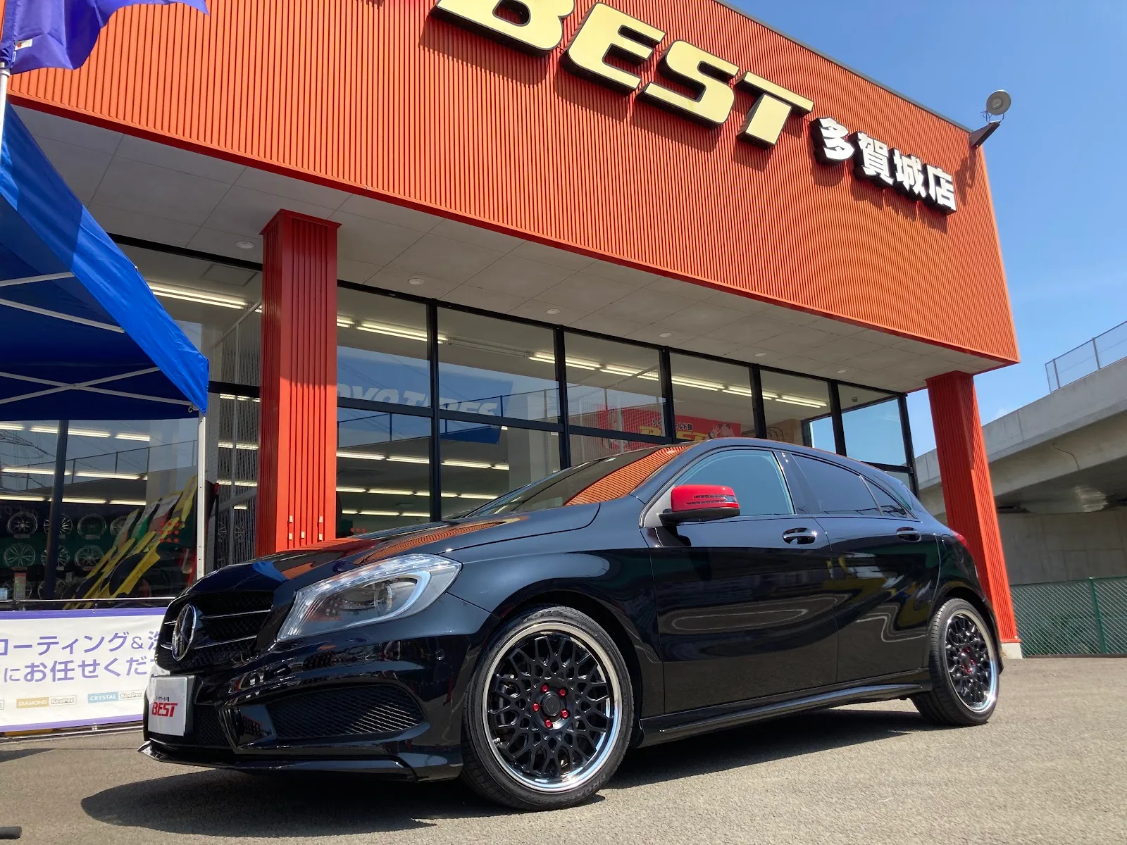 Work Seeker CX on Mercedes-Benz A-Class W176.1