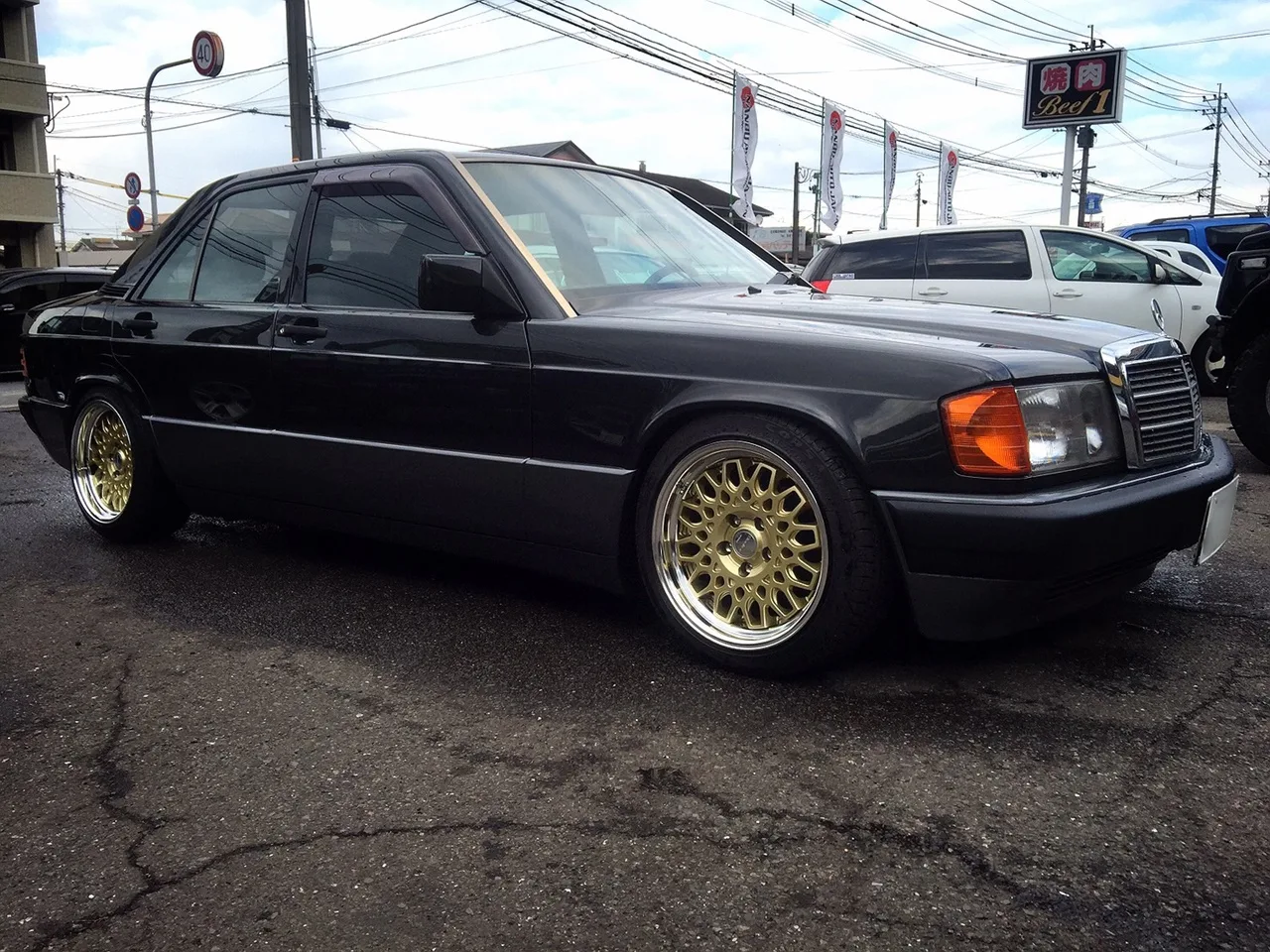 Work Seeker CX on Mercedes-Benz 190 (W201) W201