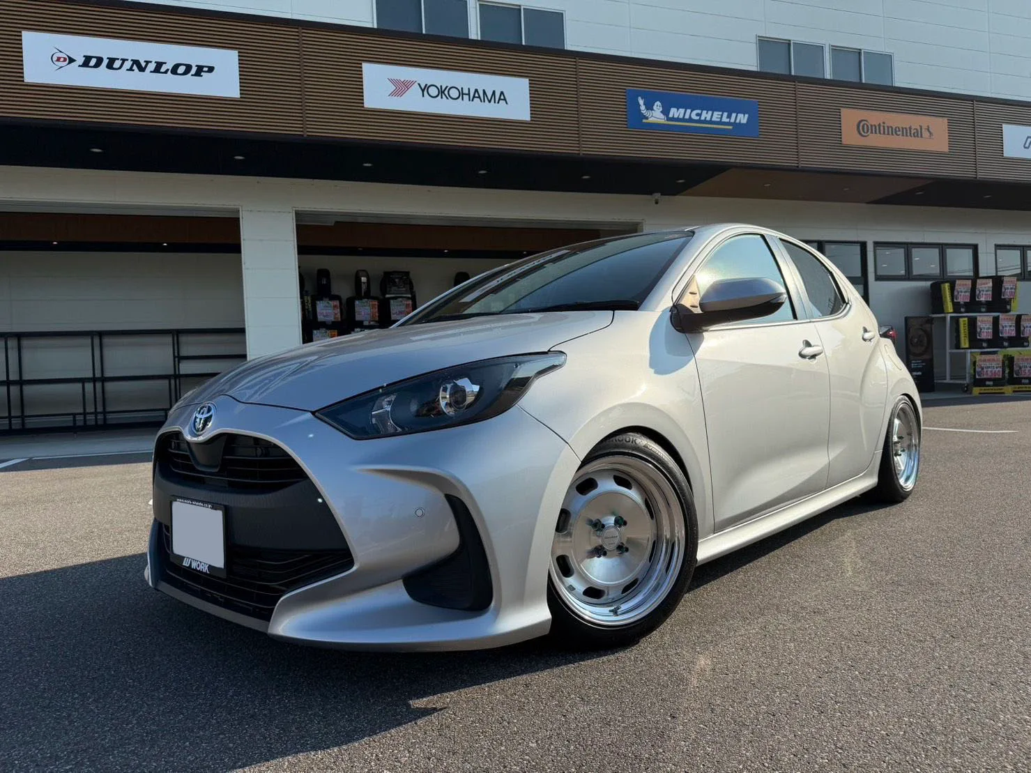 Work Seeker DT on Toyota Yaris XP210