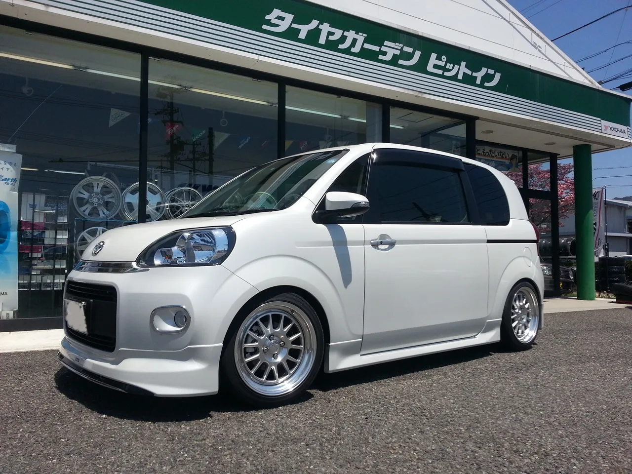 Work Seeker FX on Toyota Porte P140