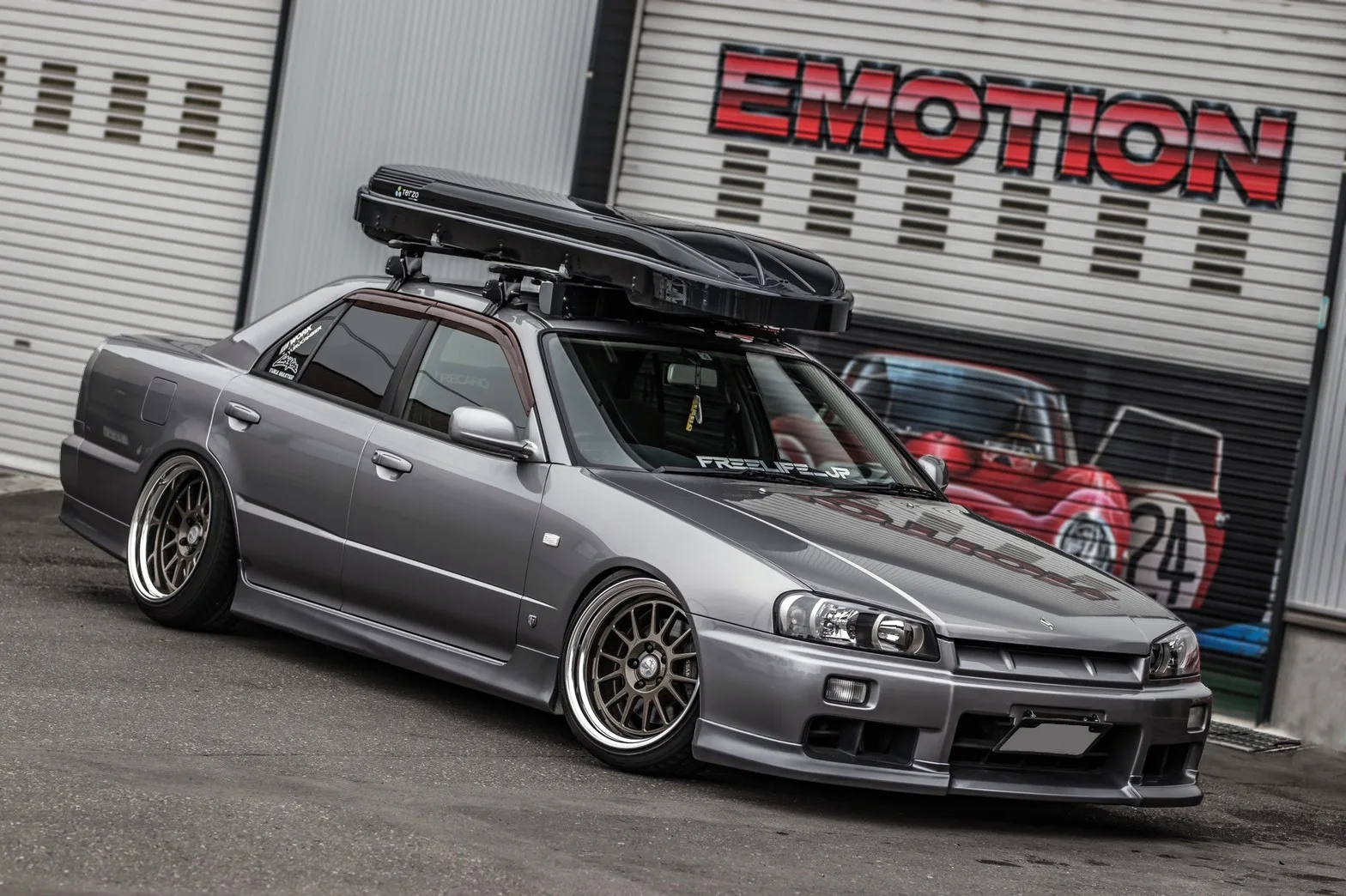 Work Seeker FX on Nissan Skyline R34