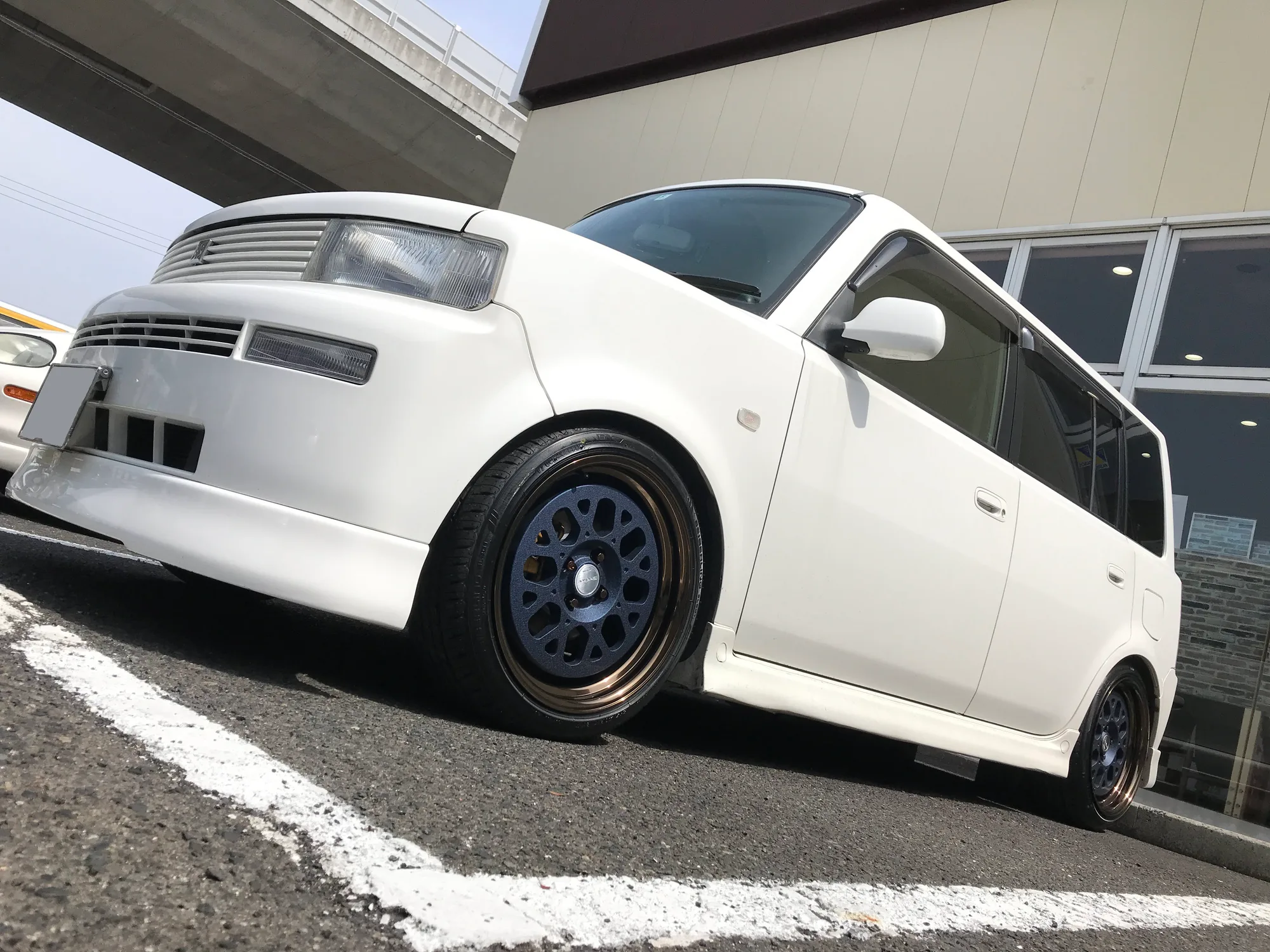 Work Seeker GX on Toyota bB NCP30