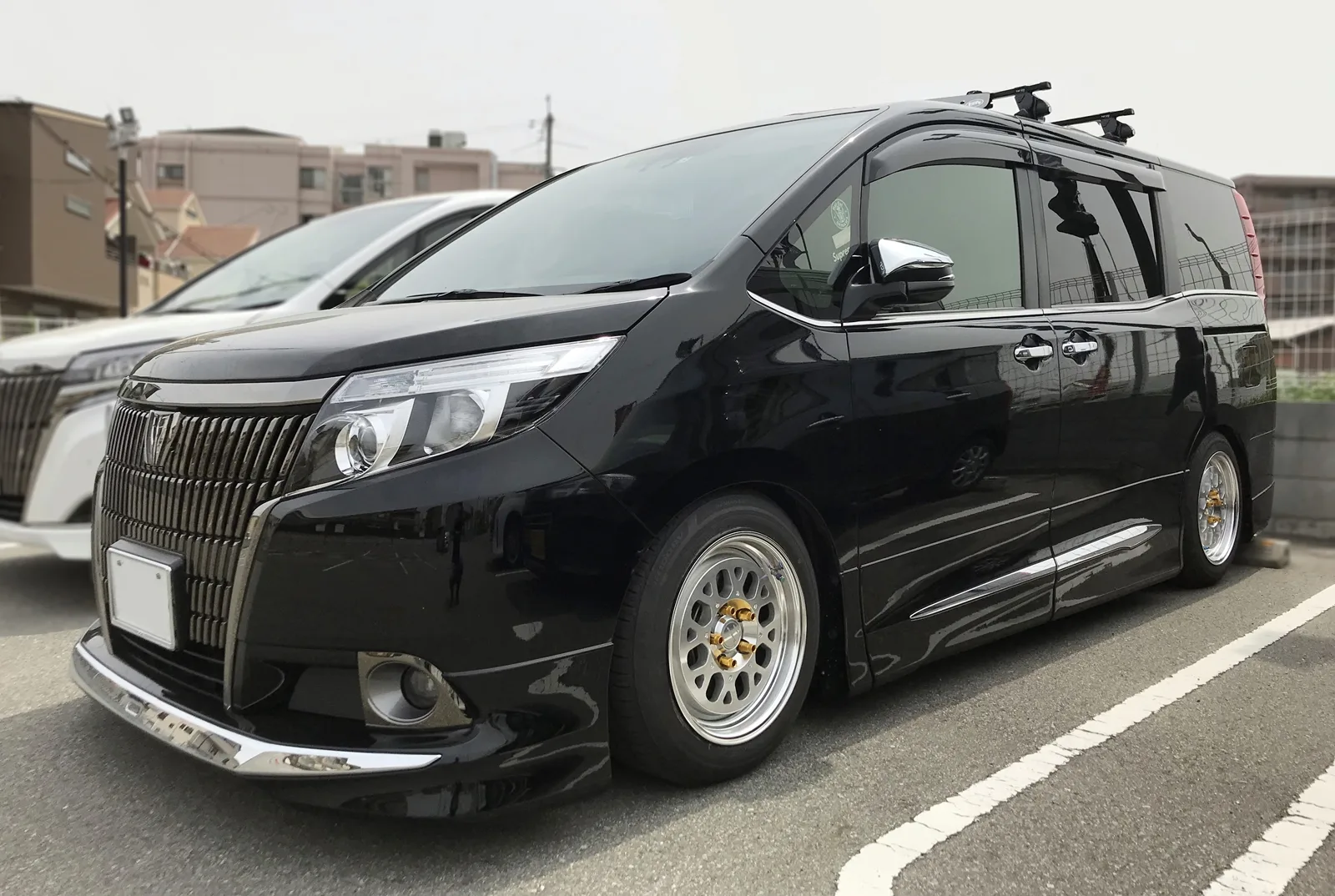 Work Seeker GX on Toyota Esquire R80
