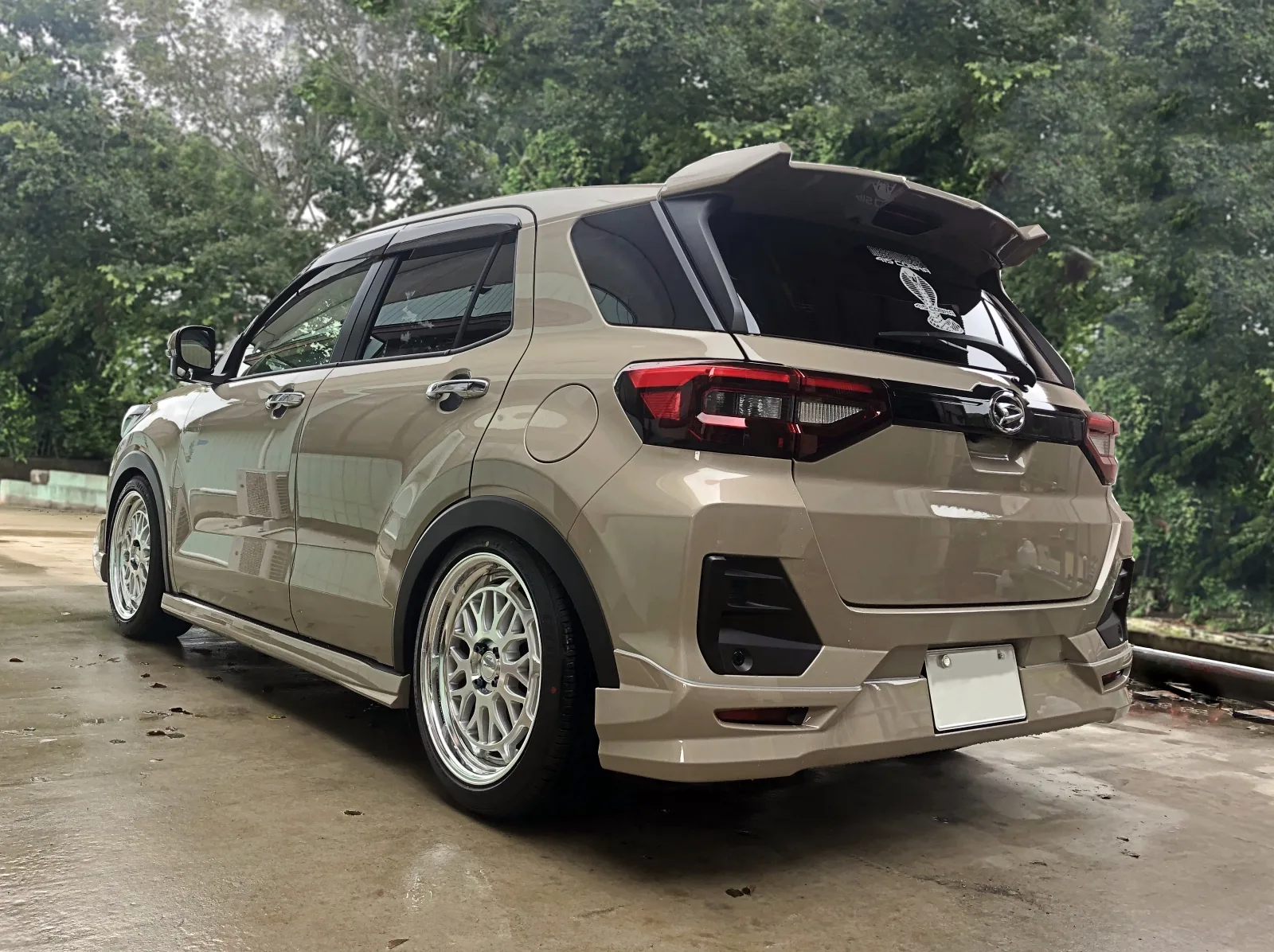 Work Seeker MX on Daihatsu Rocky A200 (2019-present), photo 2