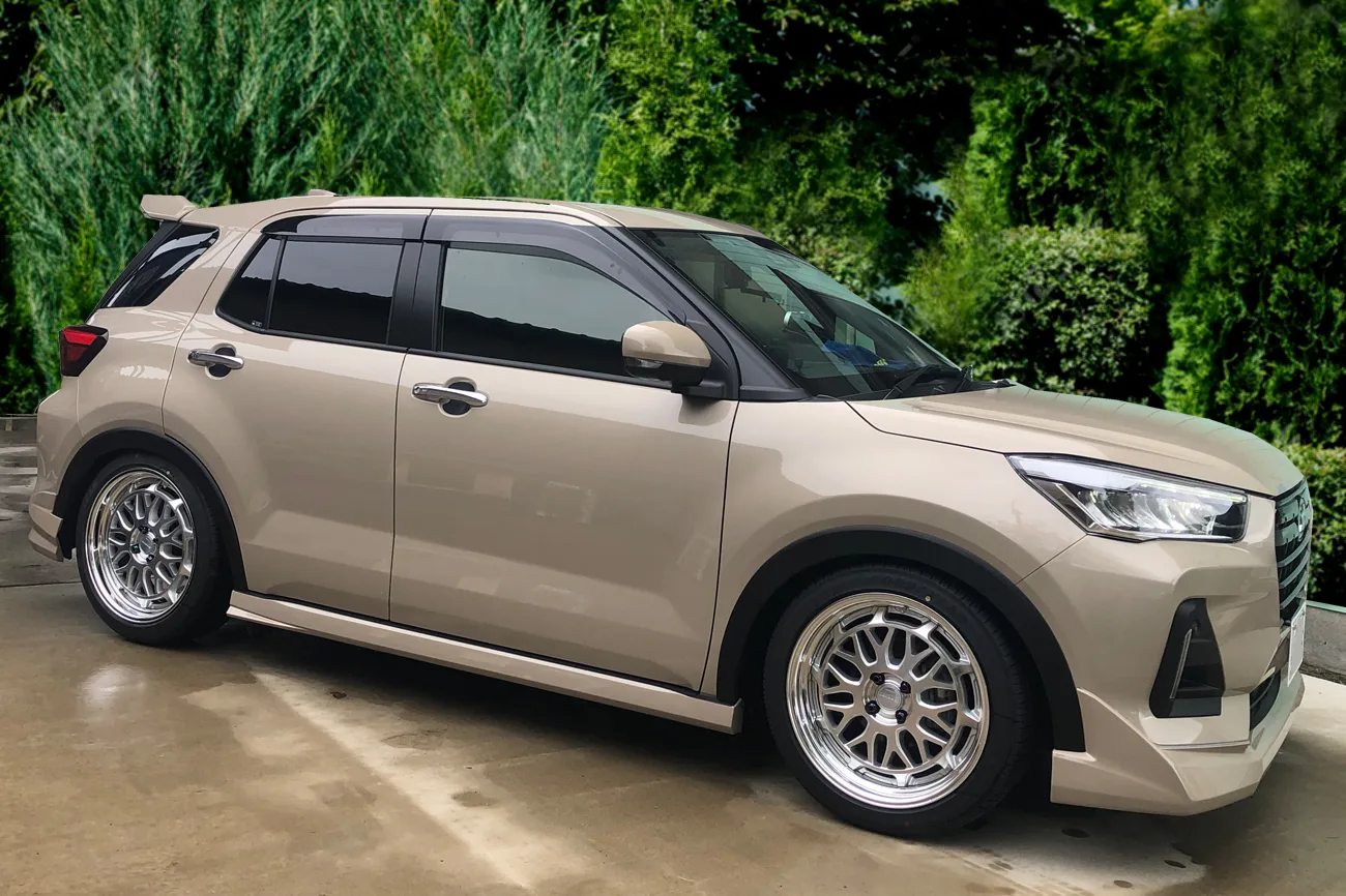 Work Seeker MX on Daihatsu Rocky A200 (2019-present)