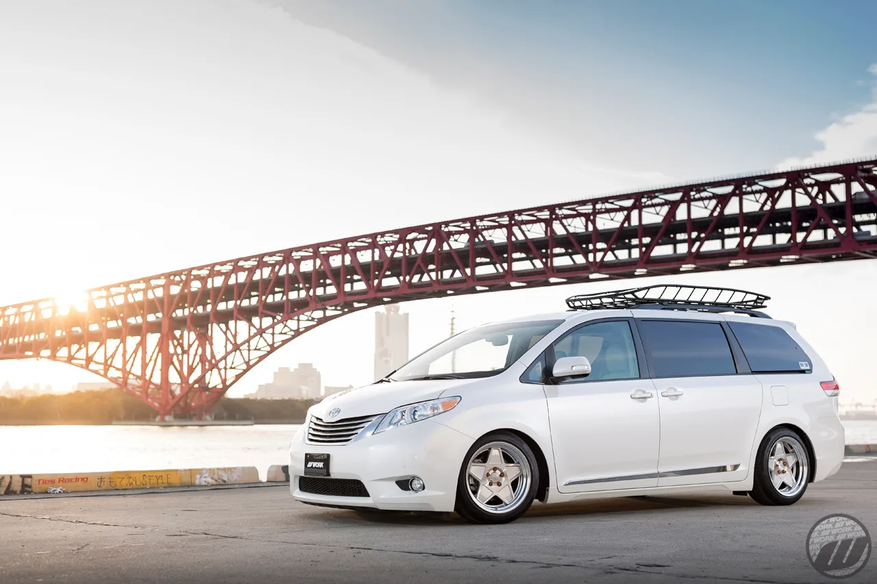 Work Seeker SX on Toyota Sienna XL30.1, photo 4
