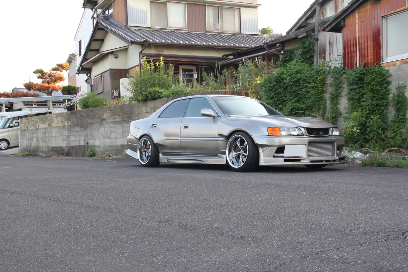 Work VS KF# on Toyota Chaser X100, photo 2