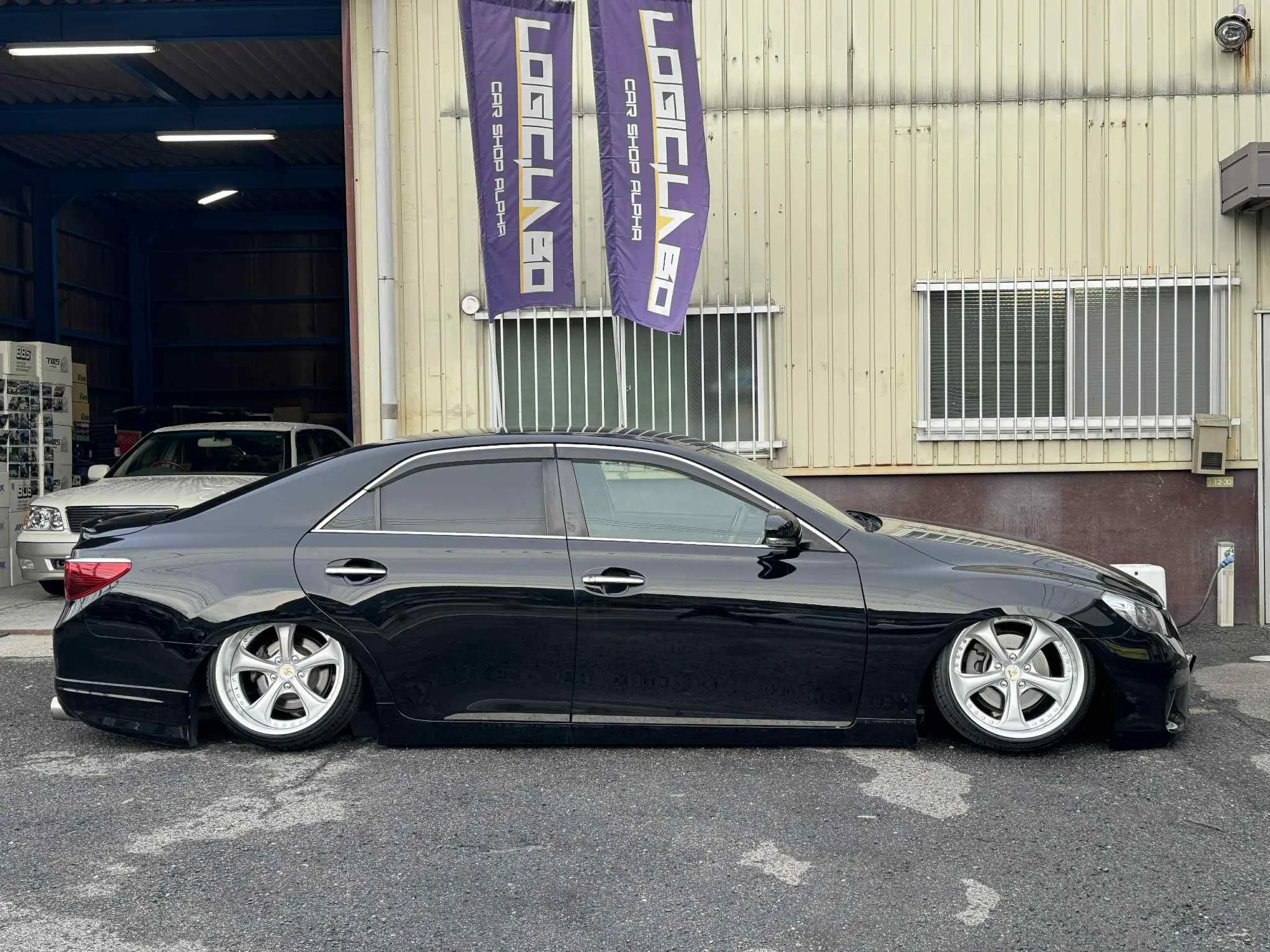 Work VS KF# on Toyota Mark X X130, photo 3