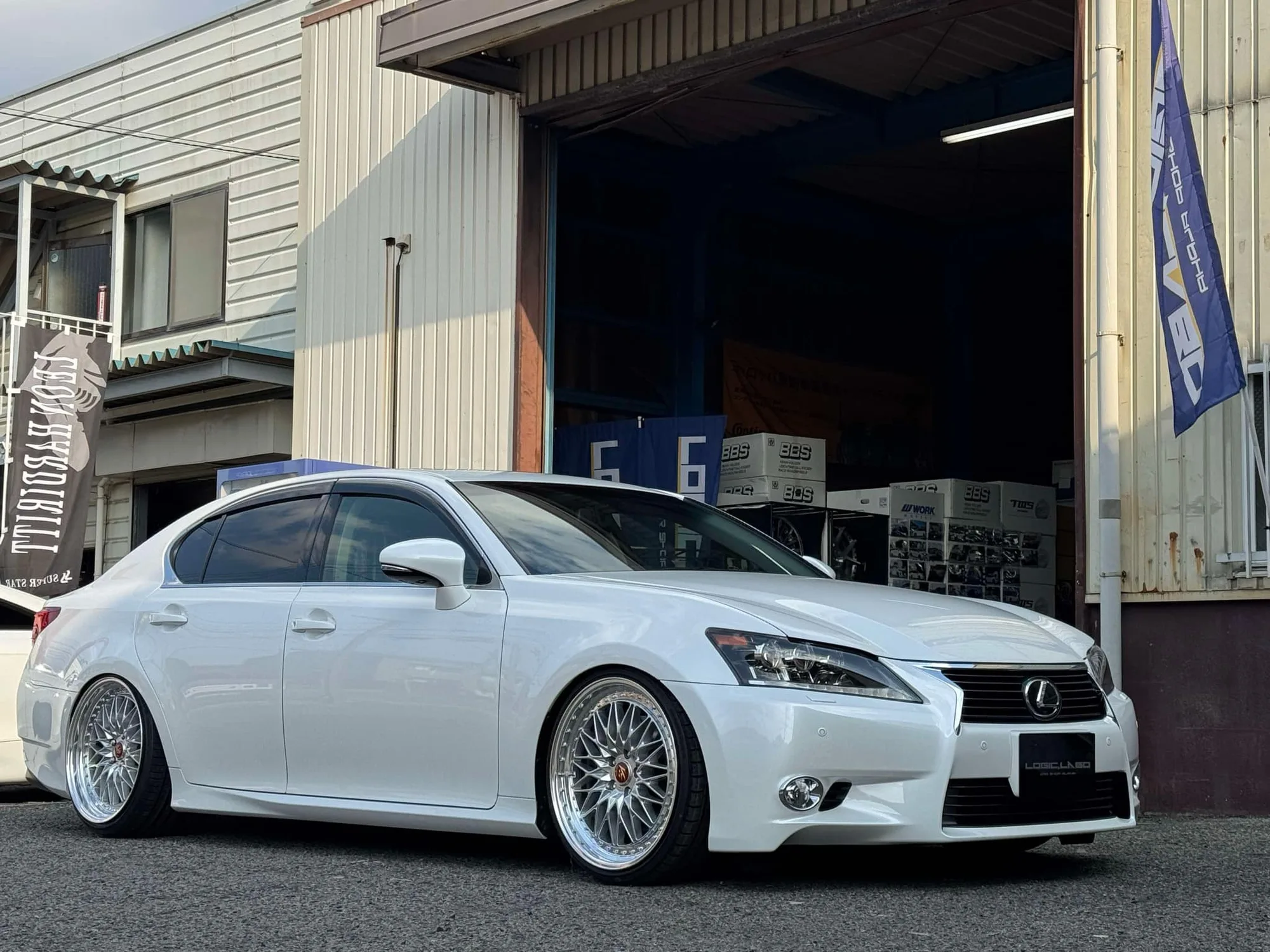 Work VS XV on Lexus GS L10, photo 3