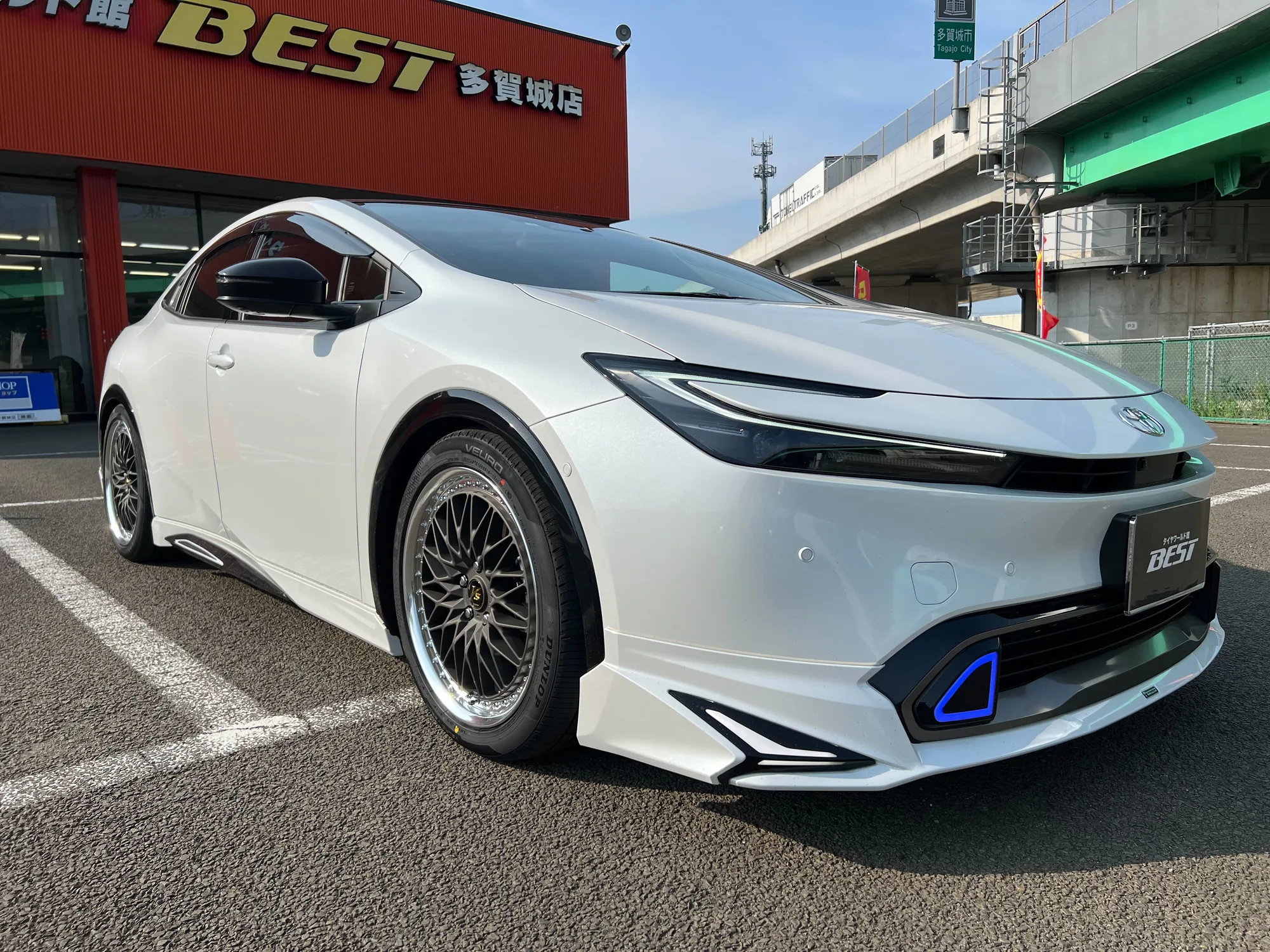 Work VS XV on Toyota Prius XW50, photo 7