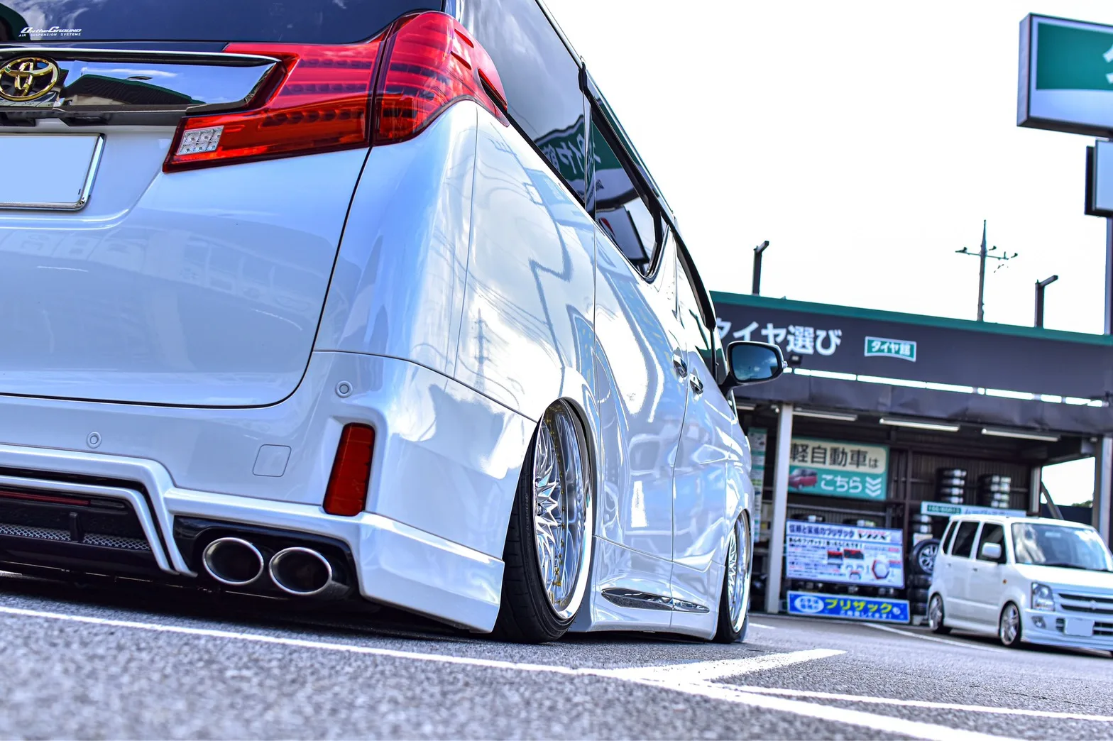 Work VS XV on Toyota Vellfire AH30, photo 9