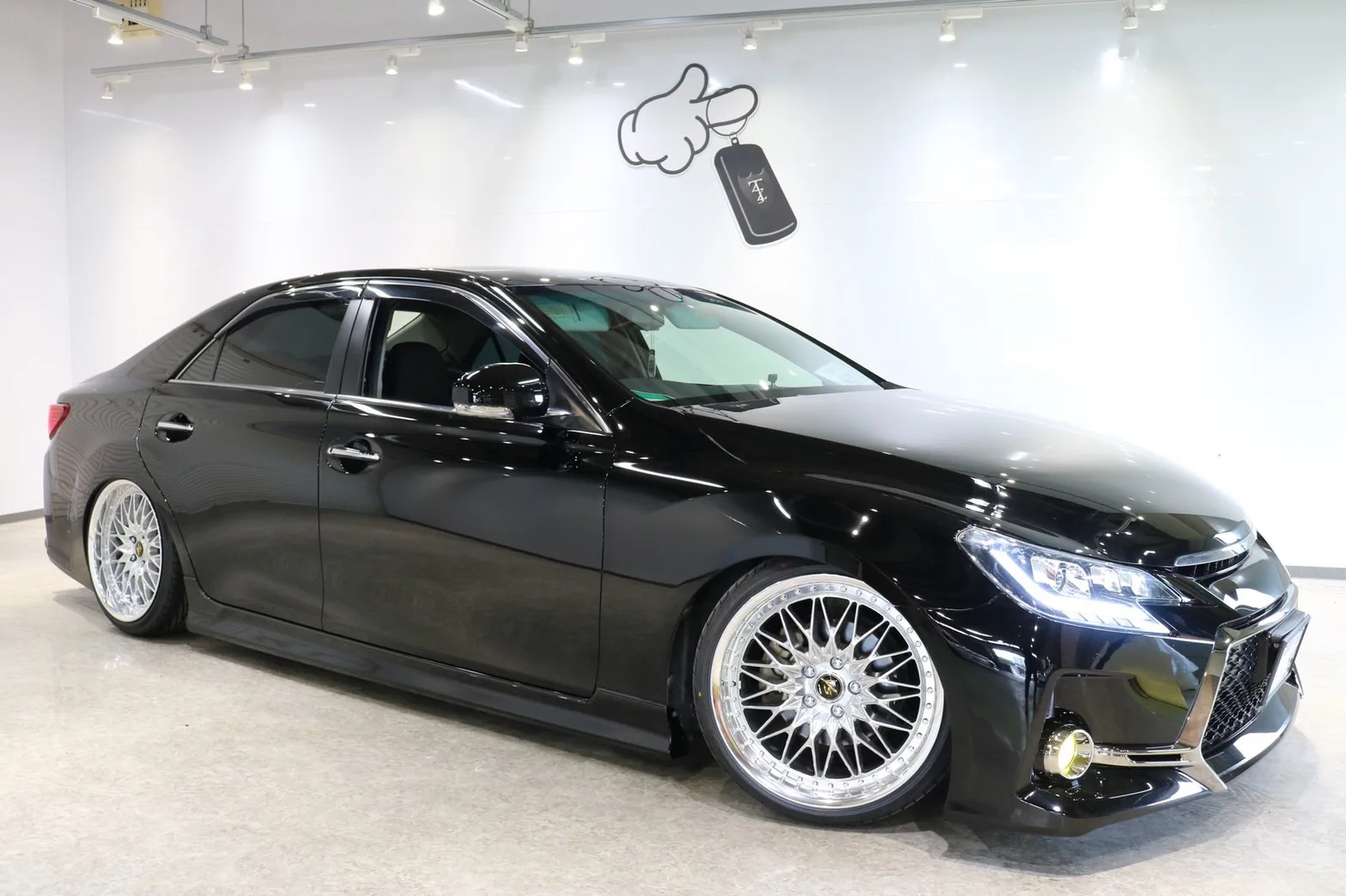 Work VS XV on Toyota Mark X X130