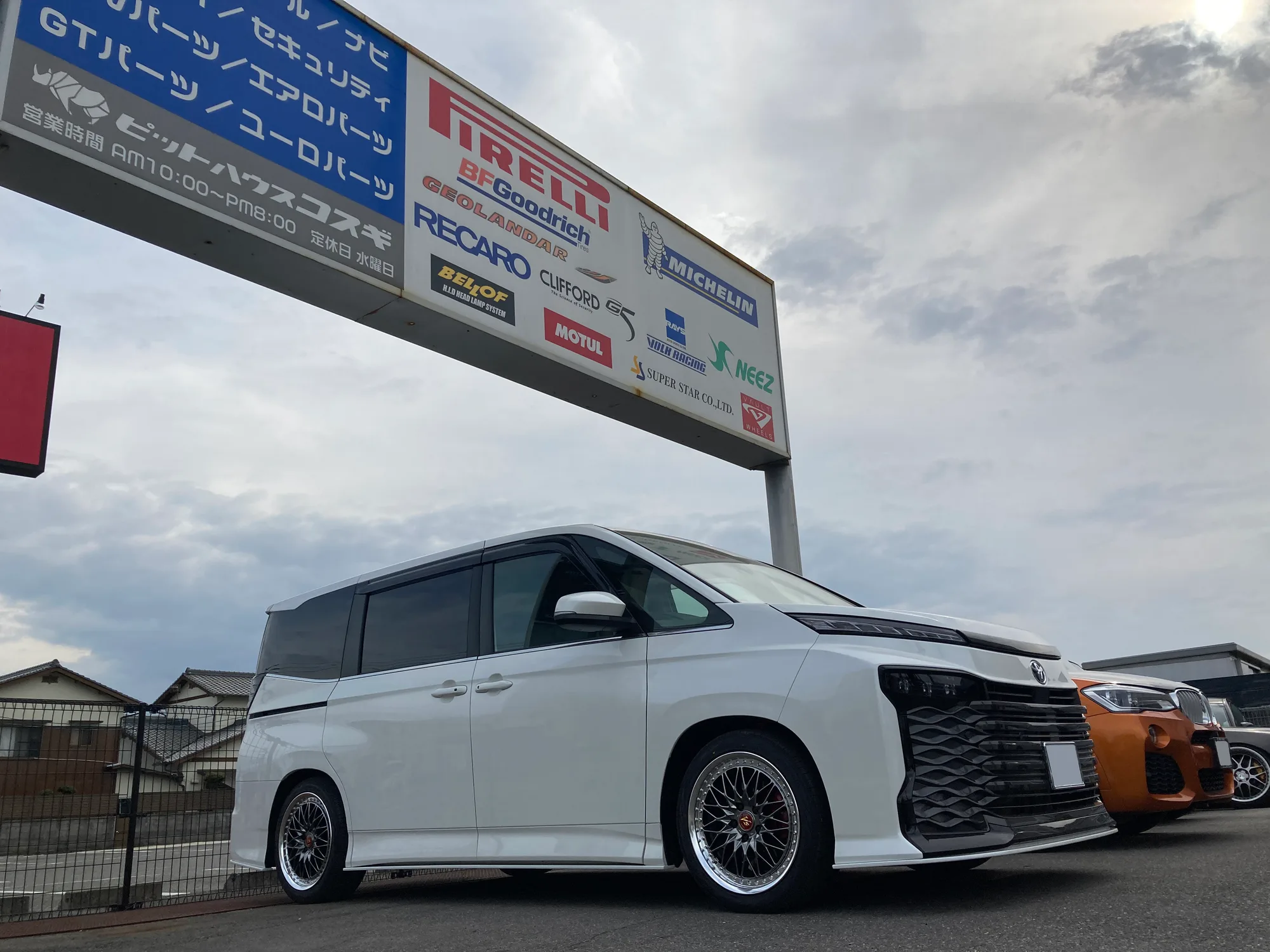Work VS XV on Toyota Esquire R80, photo 8