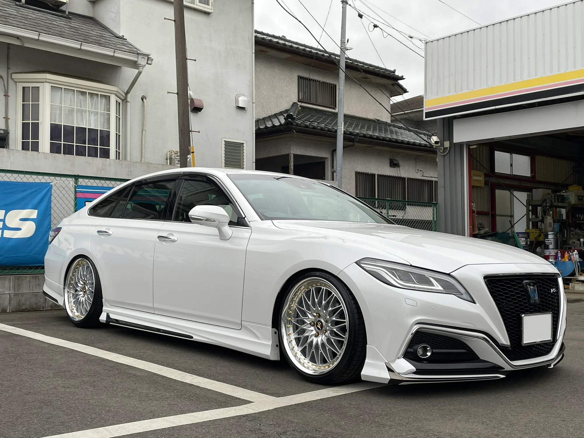 Work VS XV on Toyota Crown S220, photo 3
