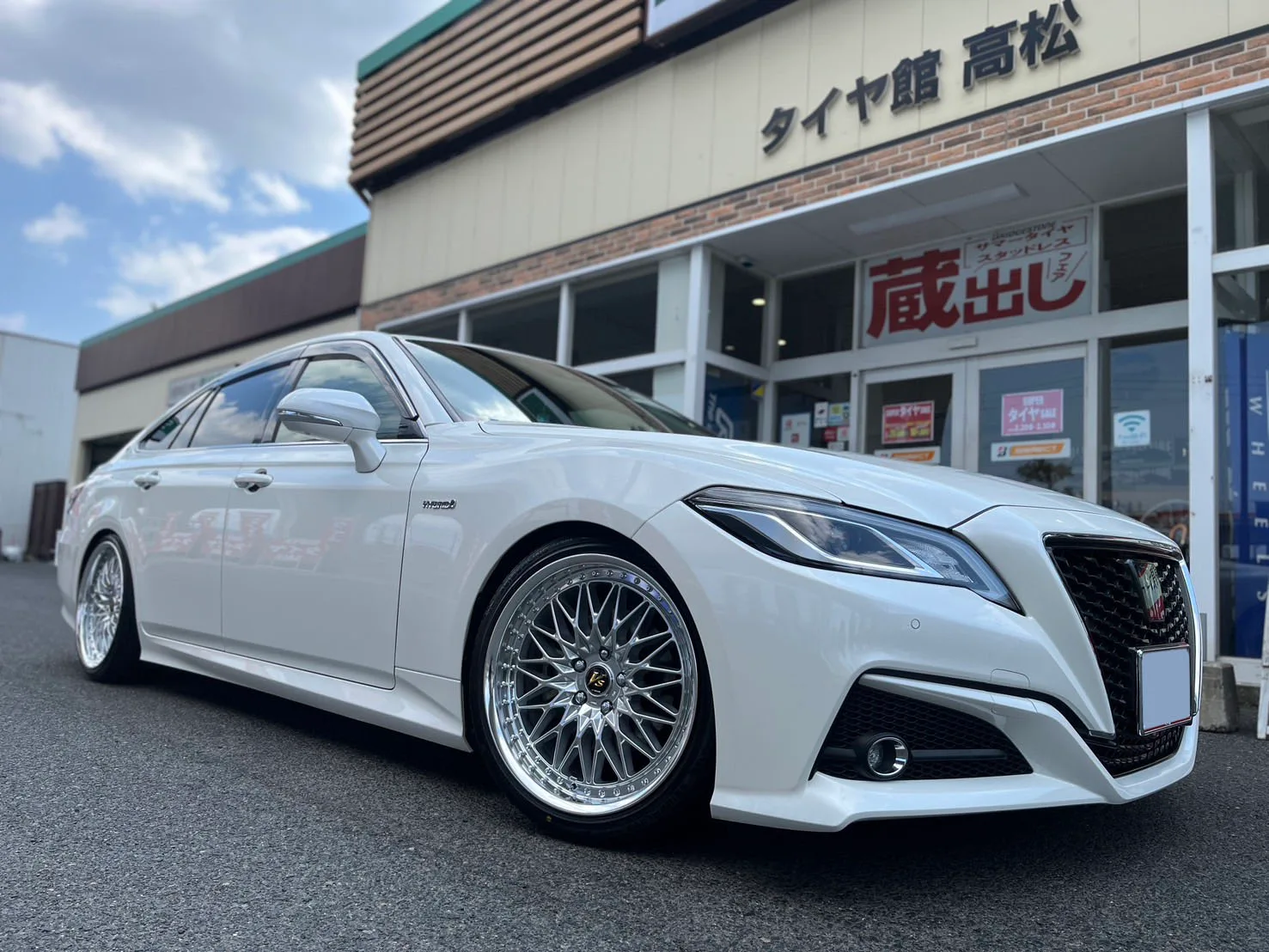 Work VS XV on Toyota Crown S220, photo 8