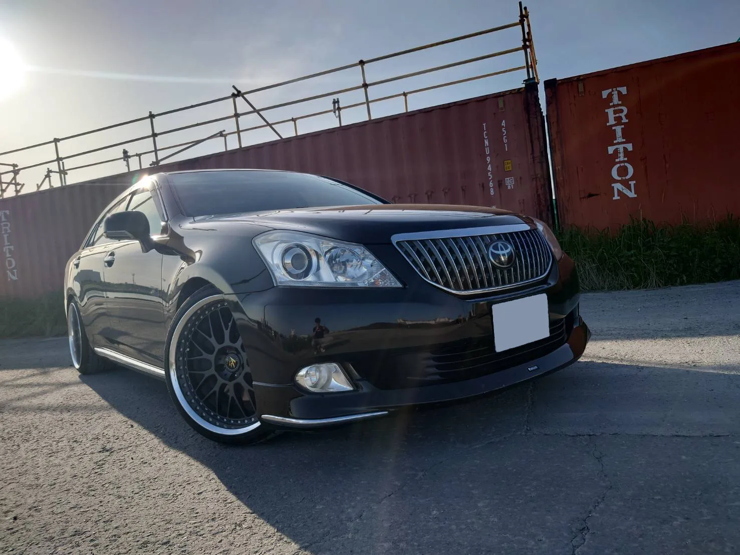 Work VS XX on Toyota Crown Majesta S180, photo 2