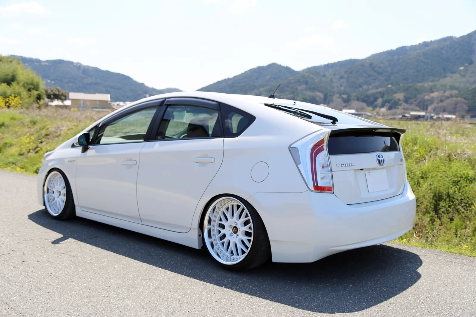 Work VS XX on Toyota Prius XW30, photo 2
