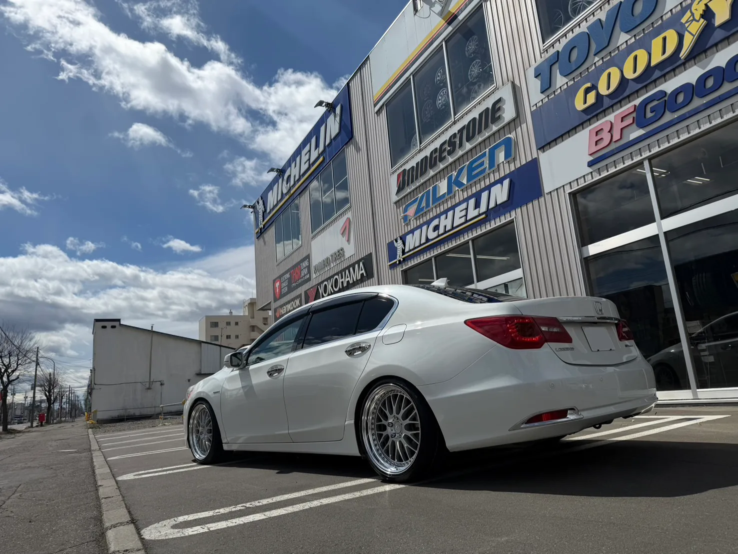 Work VS XX on Honda Legend KB2 3.7 SH-AWD