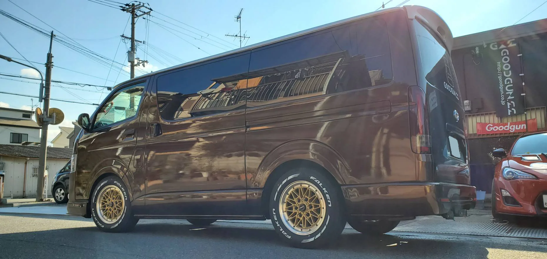 Work Xtrap 03HC on Toyota Hiace H200, photo 4