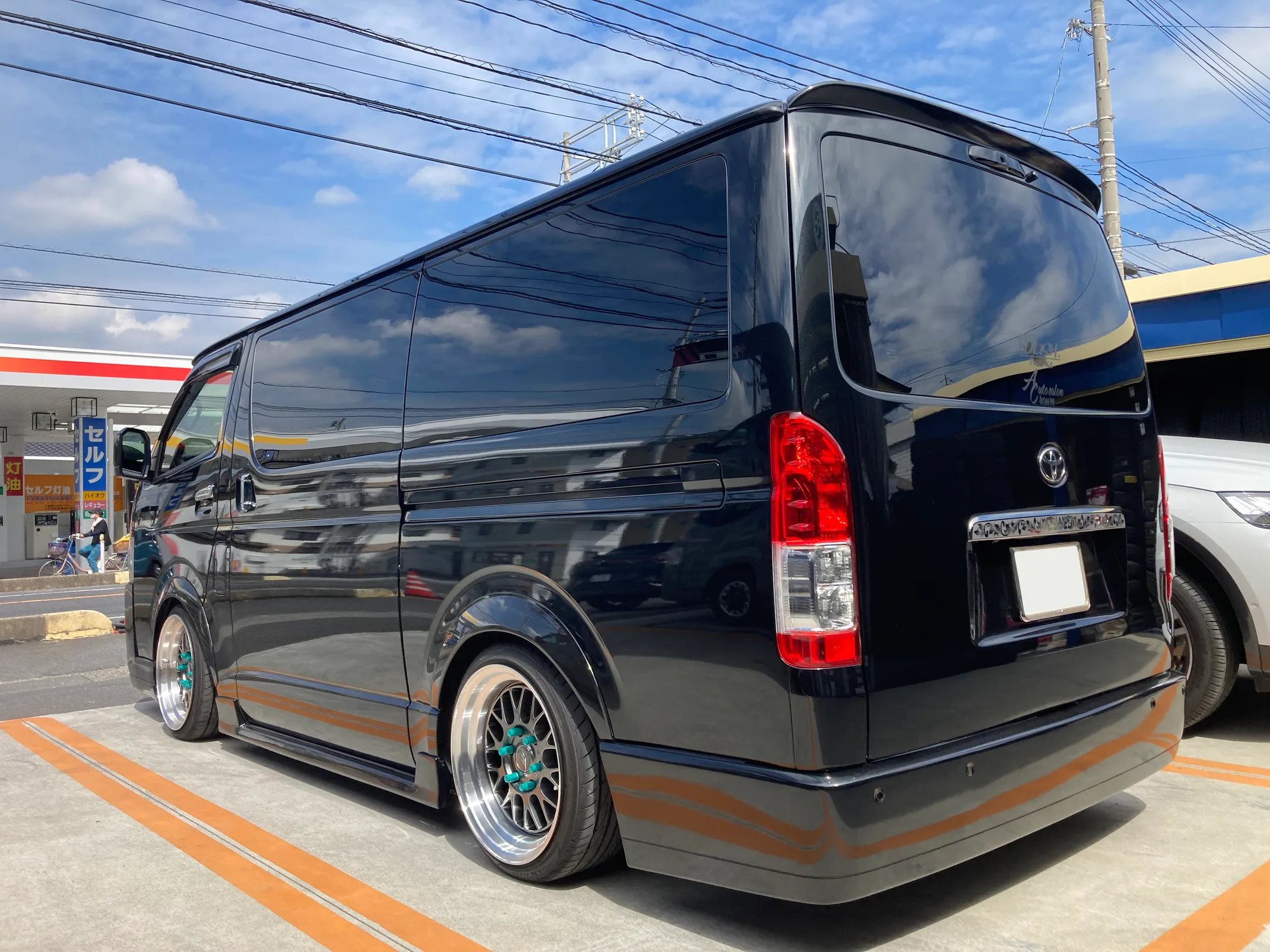 Work Xtrap M1HC on Toyota Hiace H200, photo 7