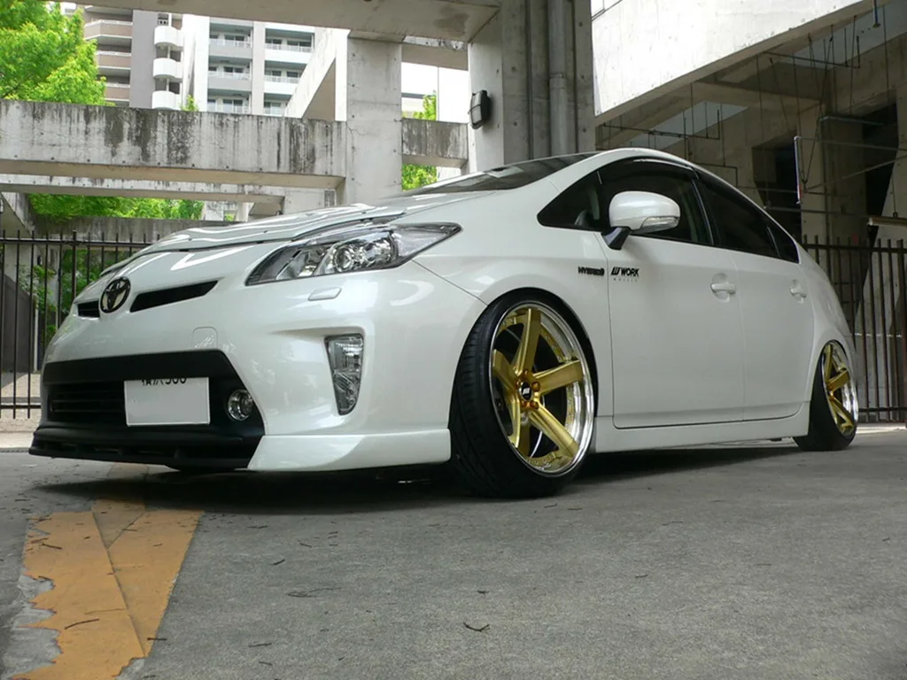 Work Zeast ST2 on Toyota Prius XW30