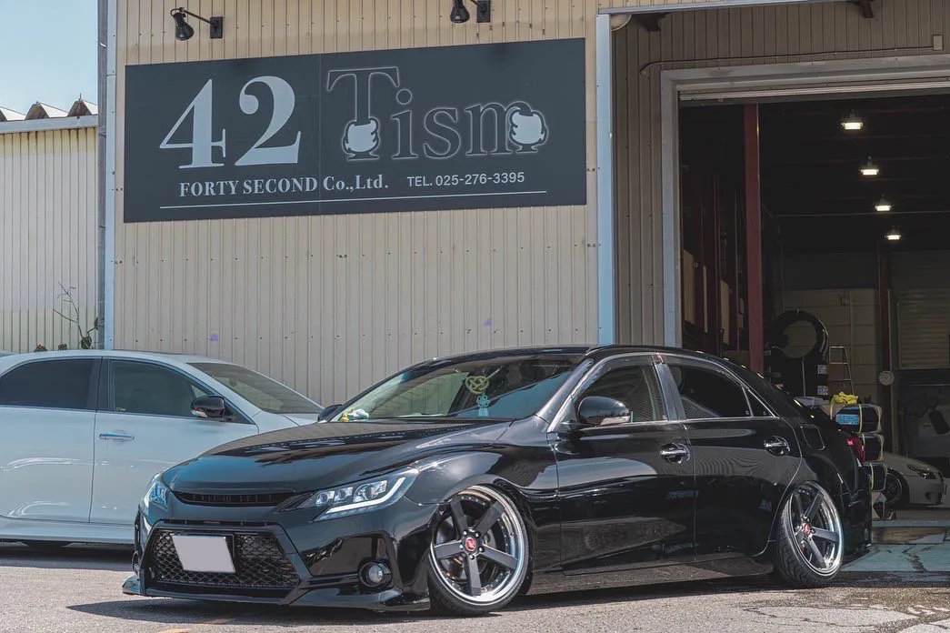 Work Zeast ST2 on Toyota Mark X X130, photo 2