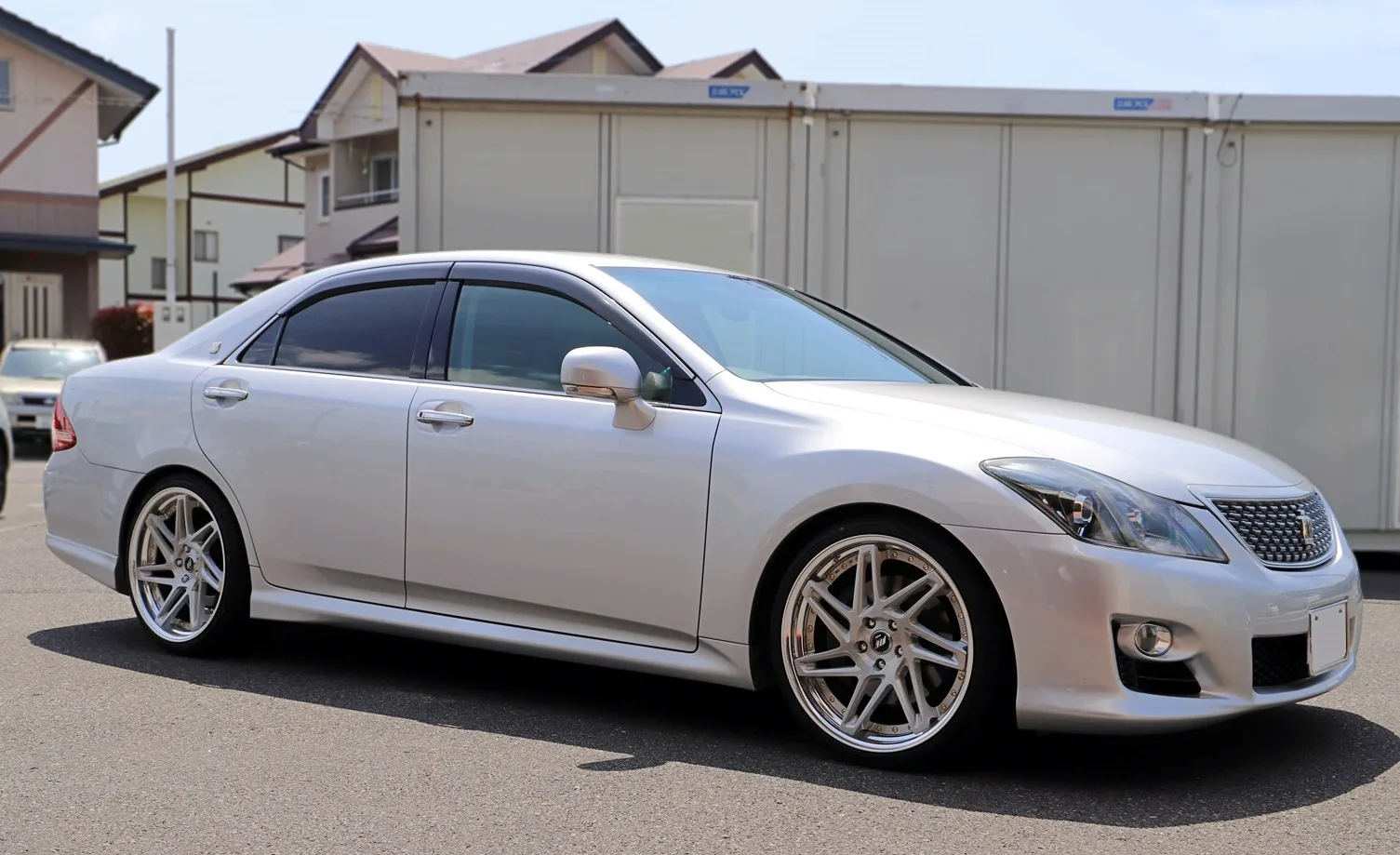 Work Zeast ST3 on Toyota Crown S200