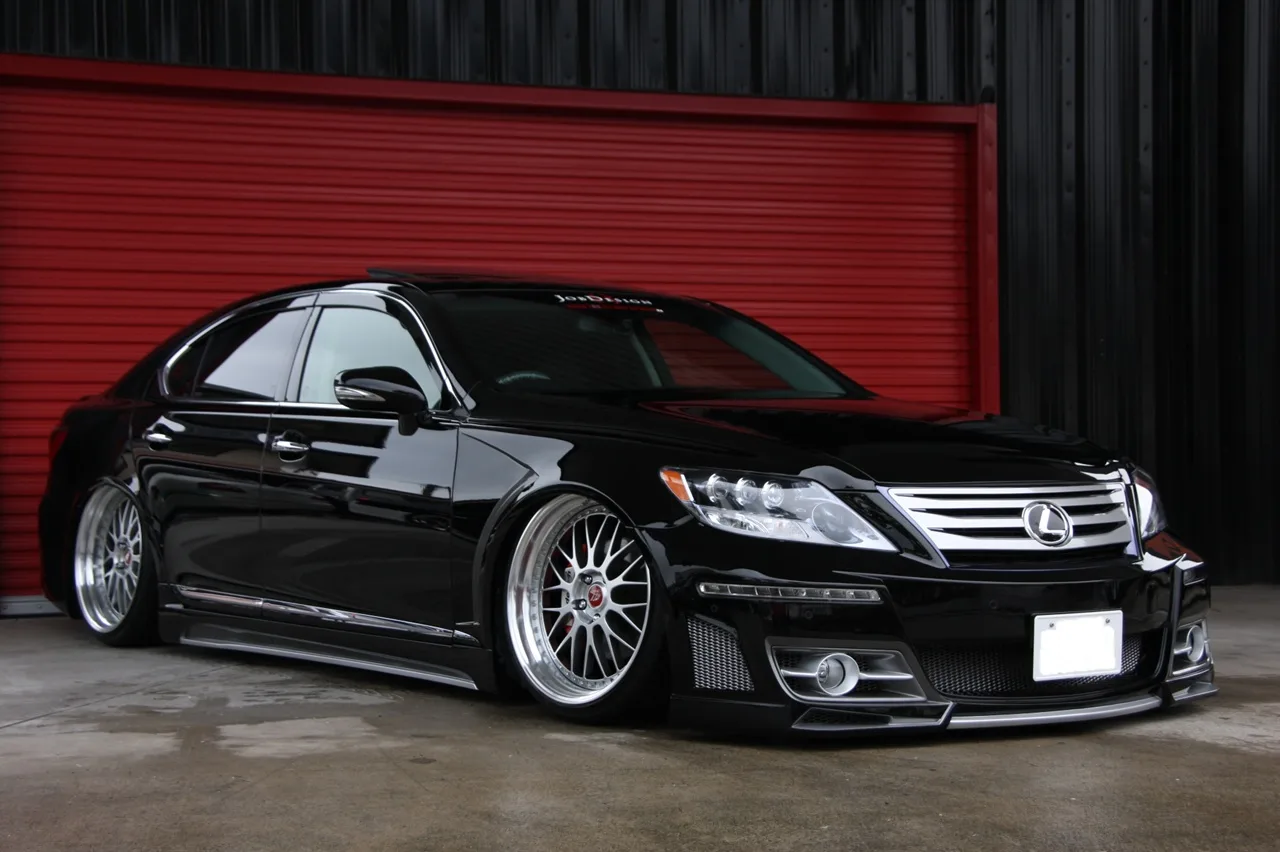 Work Zistance W10M on Lexus LS XF40, photo 2