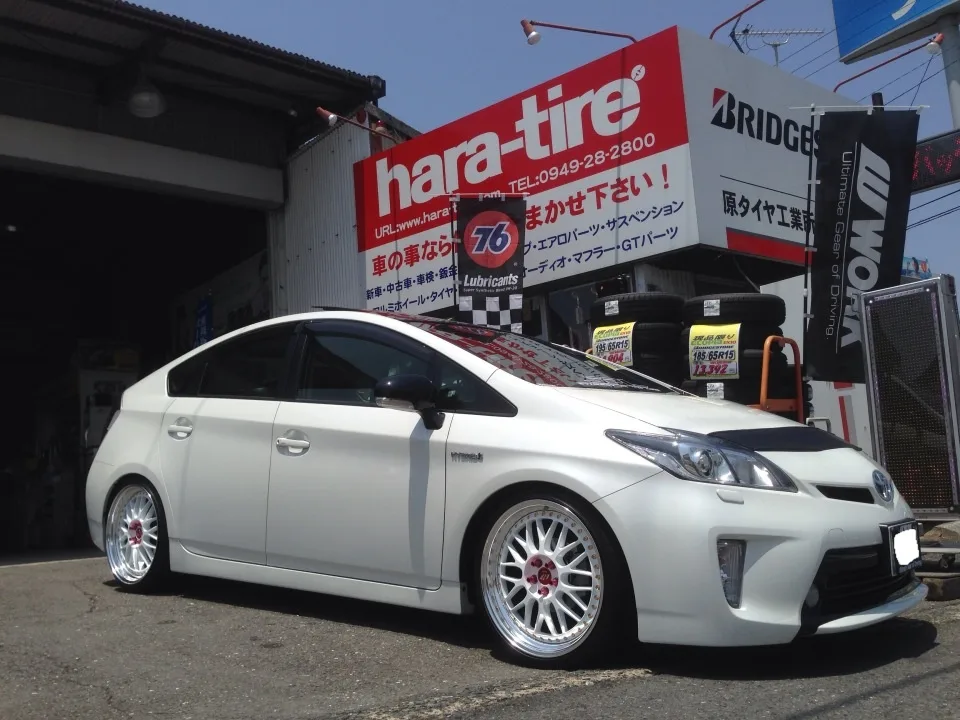Work Zistance W10M on Toyota Prius XW30