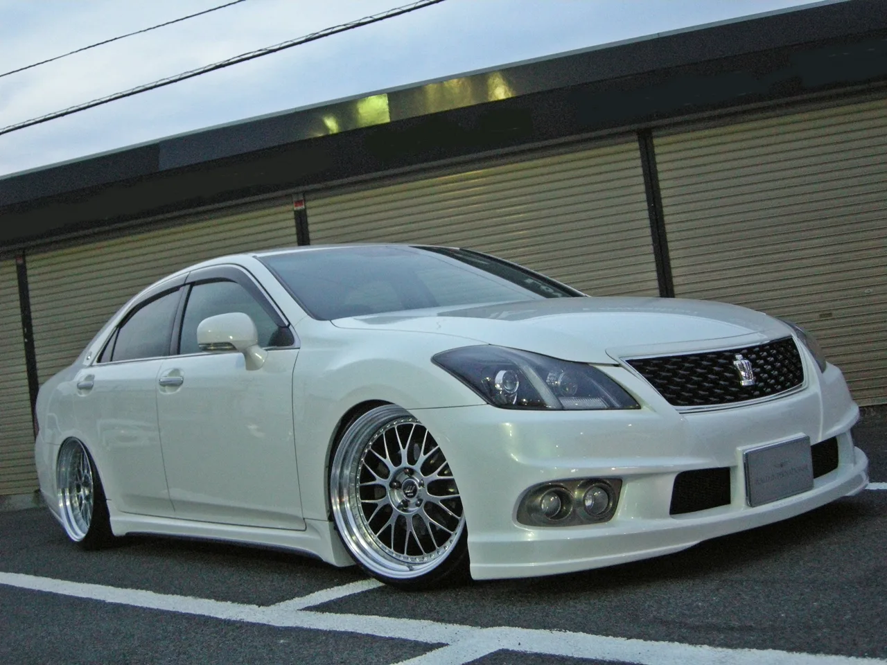 Work Zistance W10M on Toyota Crown S200, photo 2
