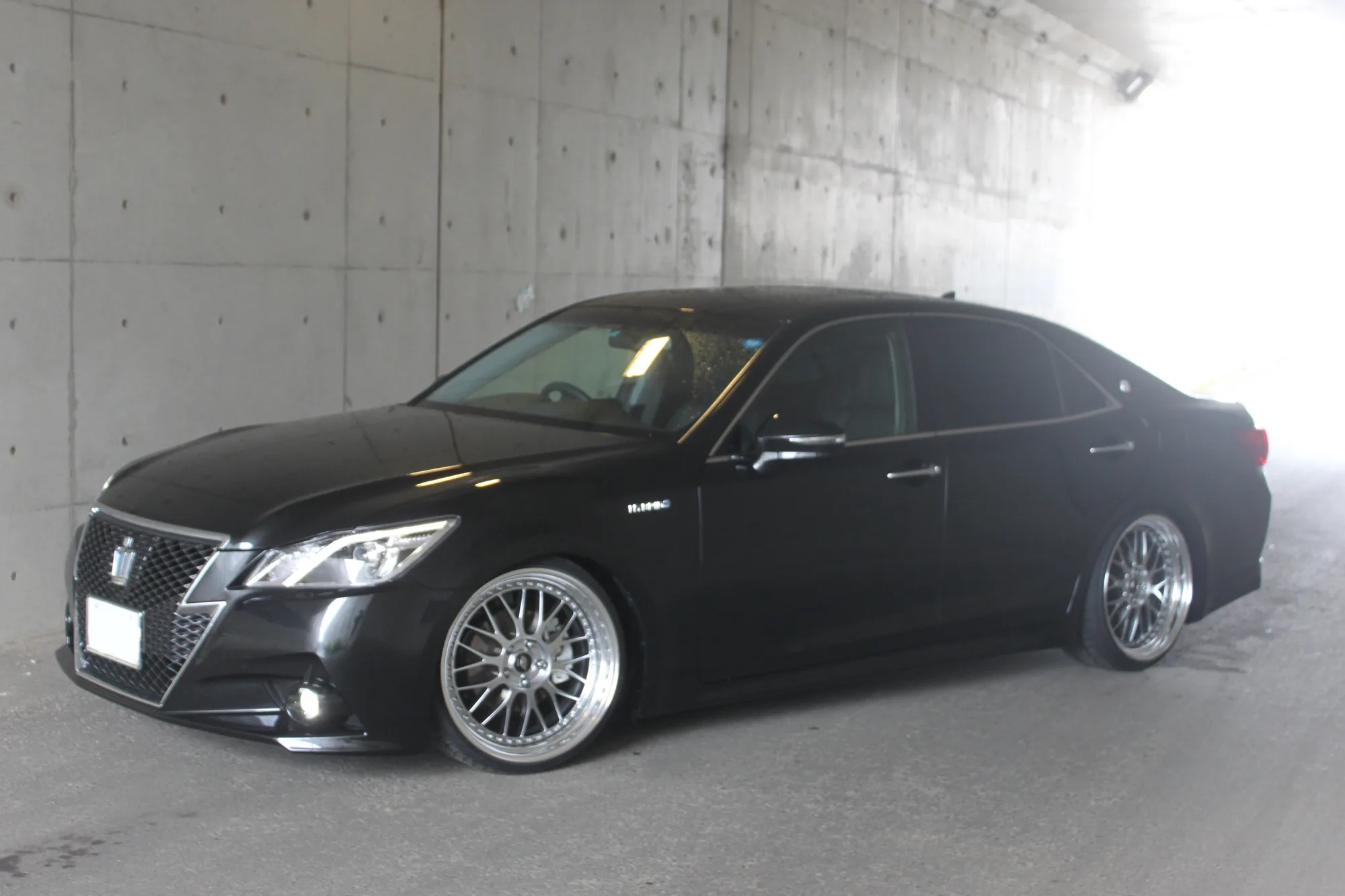 Work Zistance W10M on Toyota Crown S200, photo 3