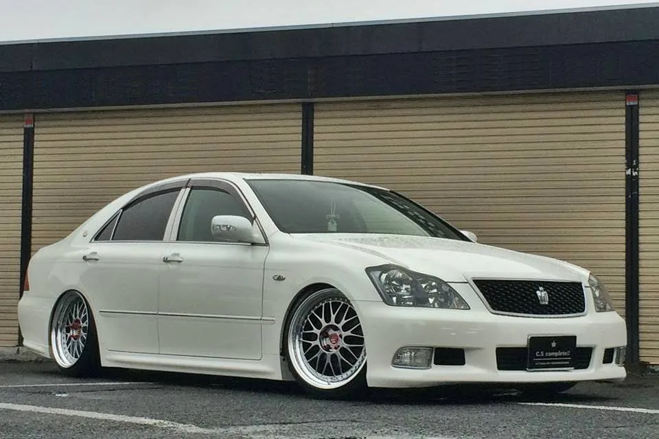 Work Zistance W10M on Toyota Crown S200, photo 4
