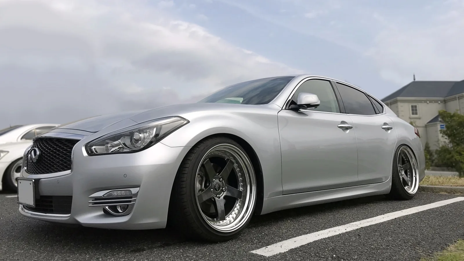 Work Zistance W5S on Nissan Fuga Y51, photo 2